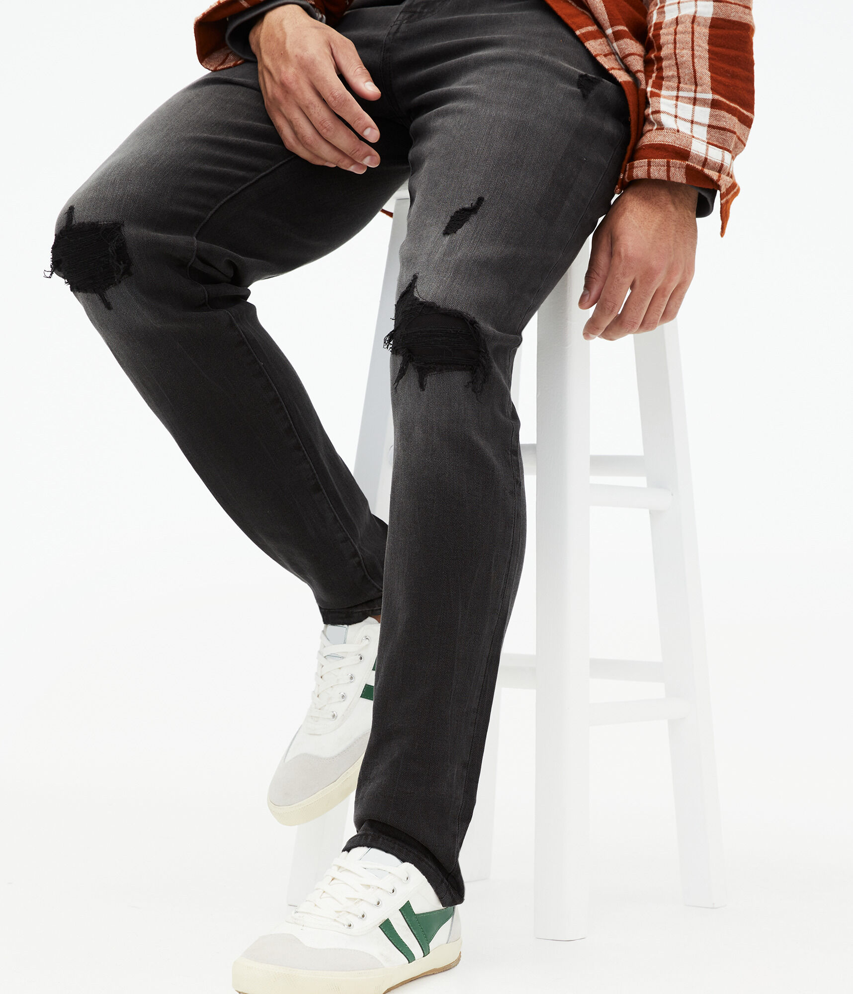 Premium Air Athletic Skinny Jean