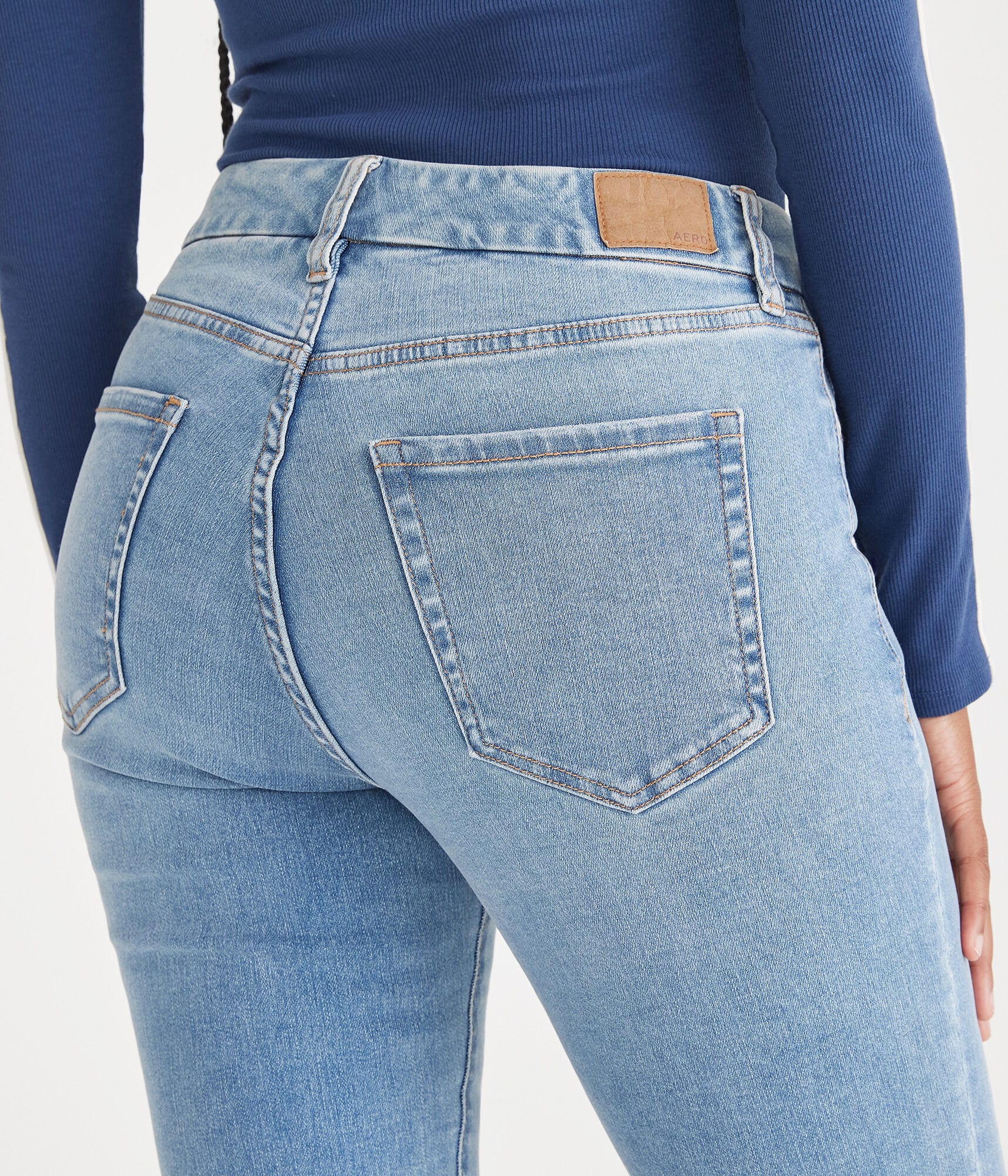 Curvy Premium High-Waisted Jegging With LYCRA® FREEF!T® Technology