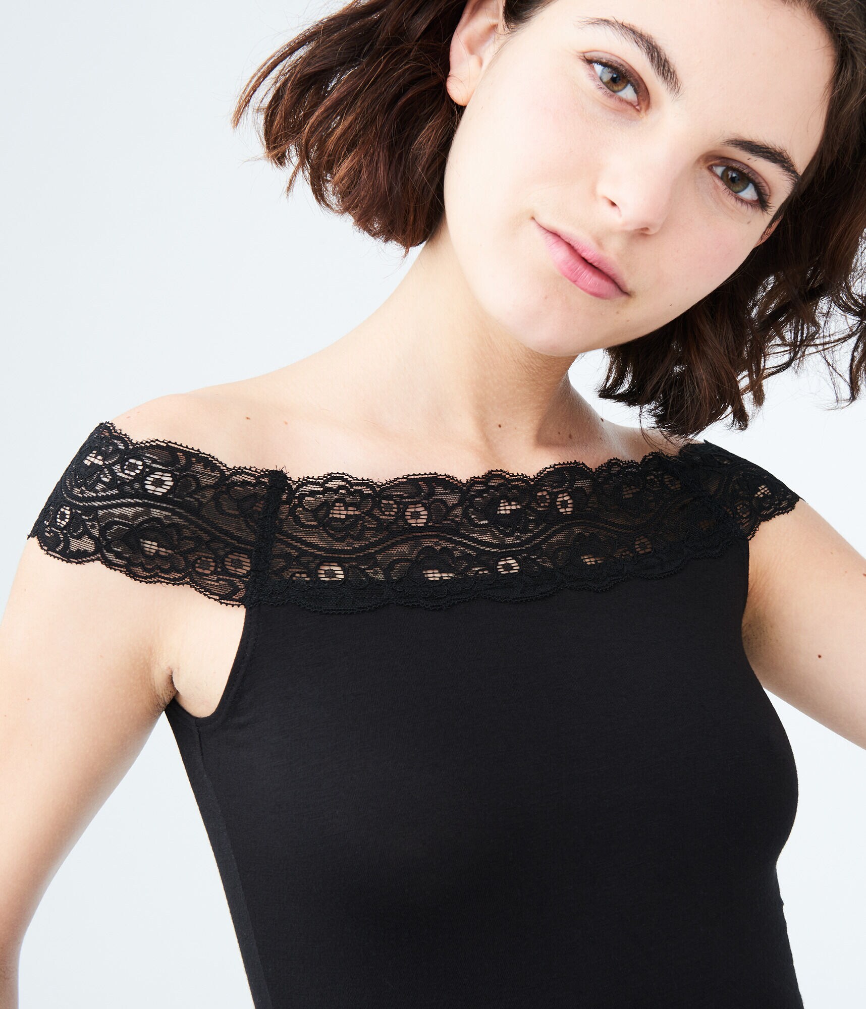 LLD Lace Off-The-Shoulder Tank