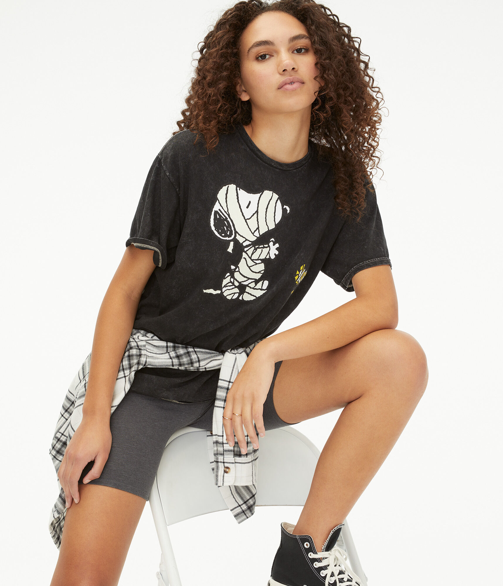 Snoopy Halloween Mummies Boyfriend Graphic Tee