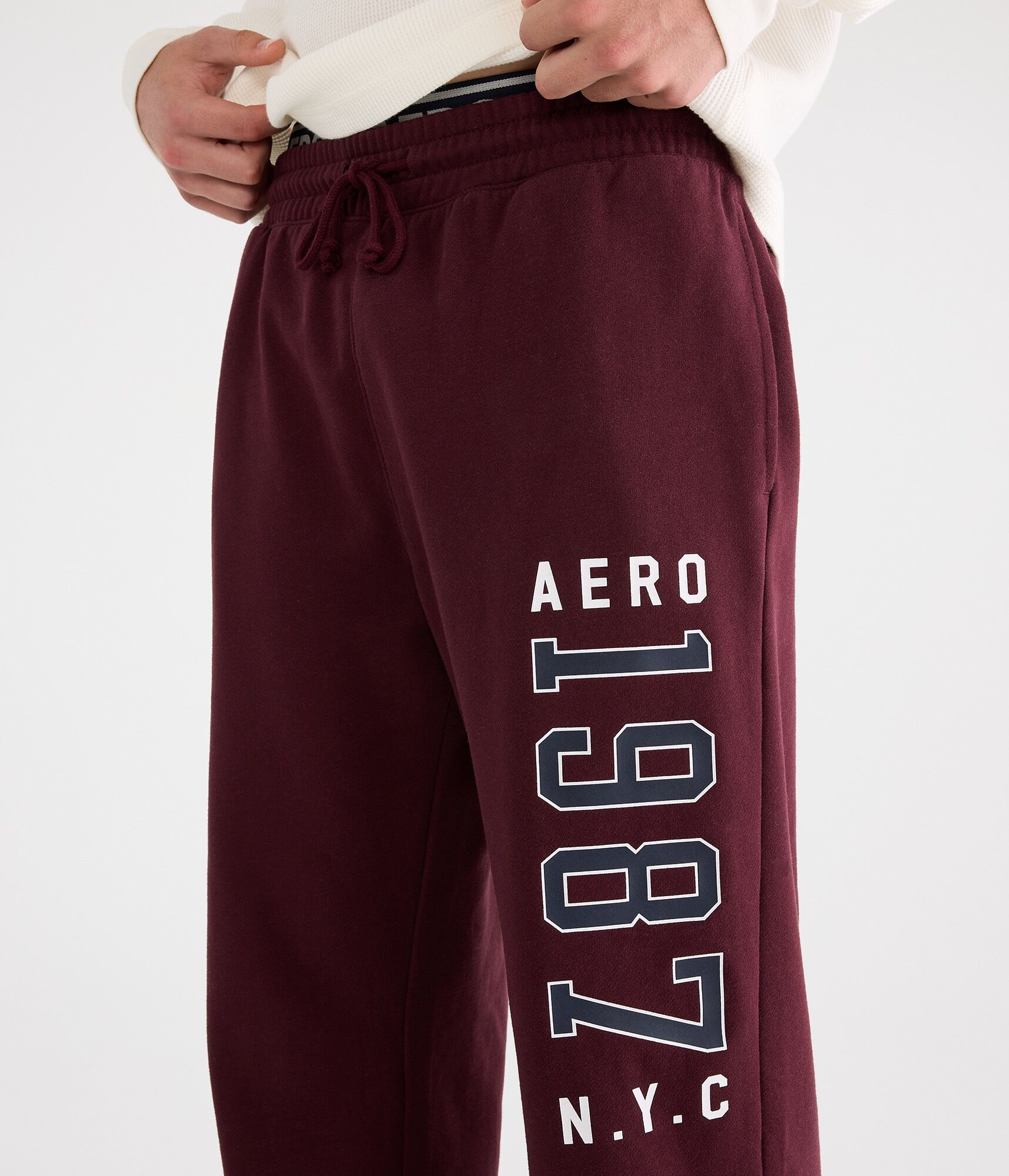 Aero 1987 Straight Leg Sweatpants