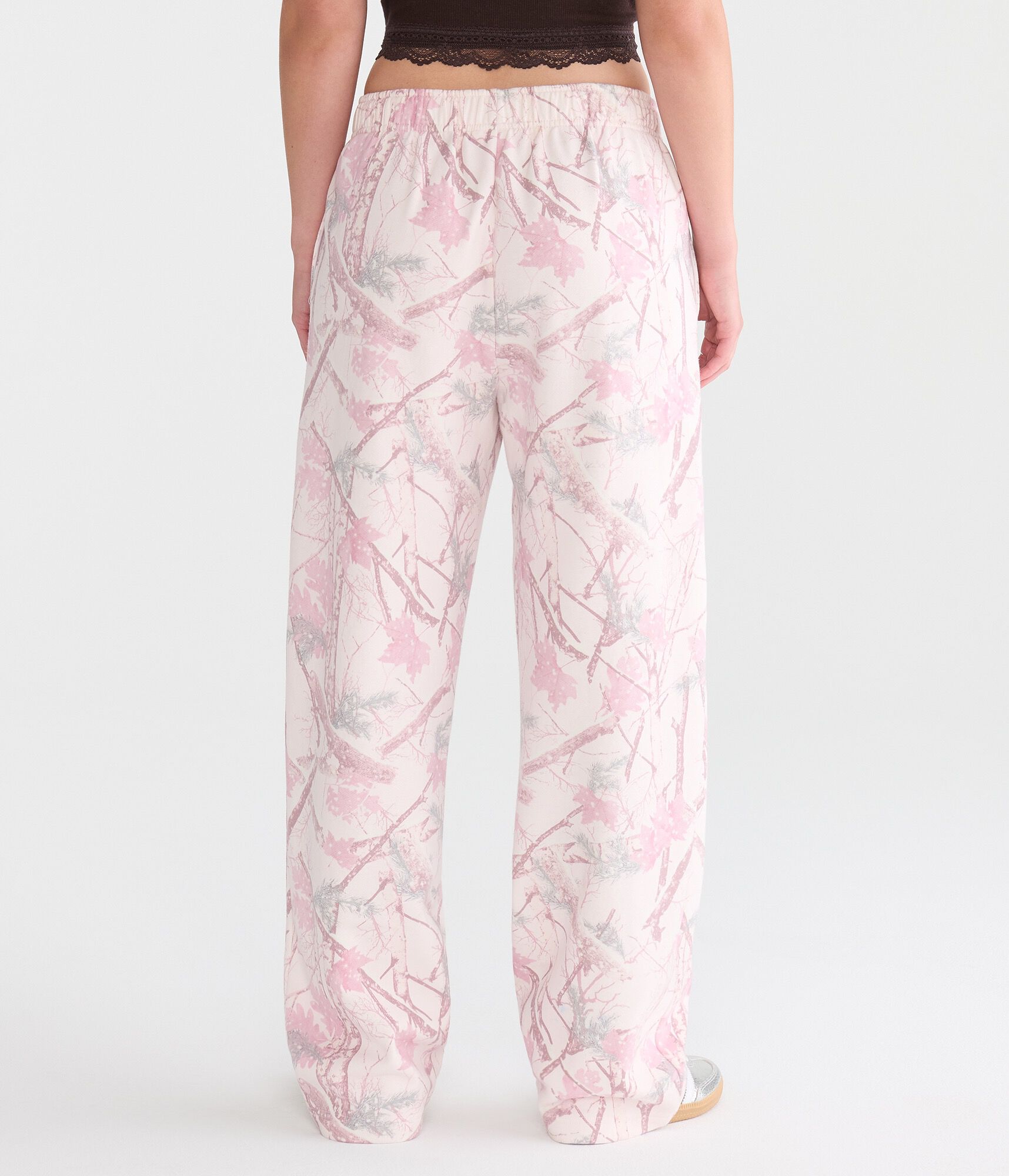 Cloud Soft Forest Camo Mid-Rise Straight Leg Sweatpants