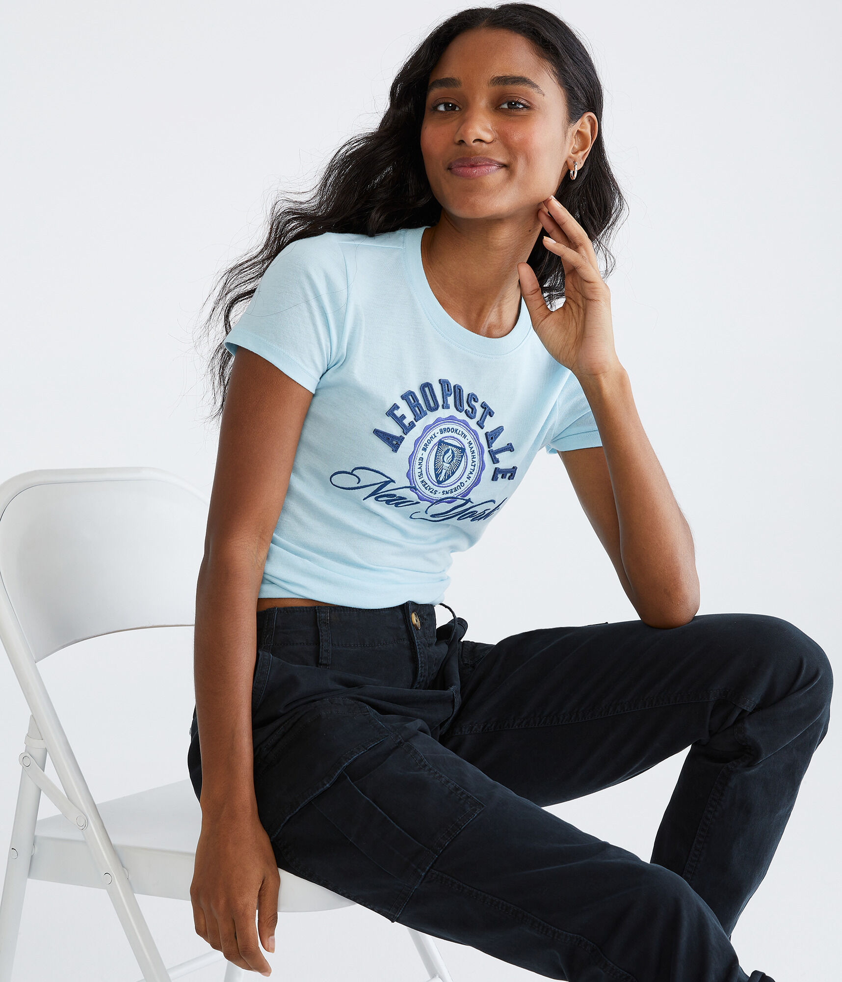 Aeropostale Boroughs Crest Appliqu&eacute; Graphic Tee
