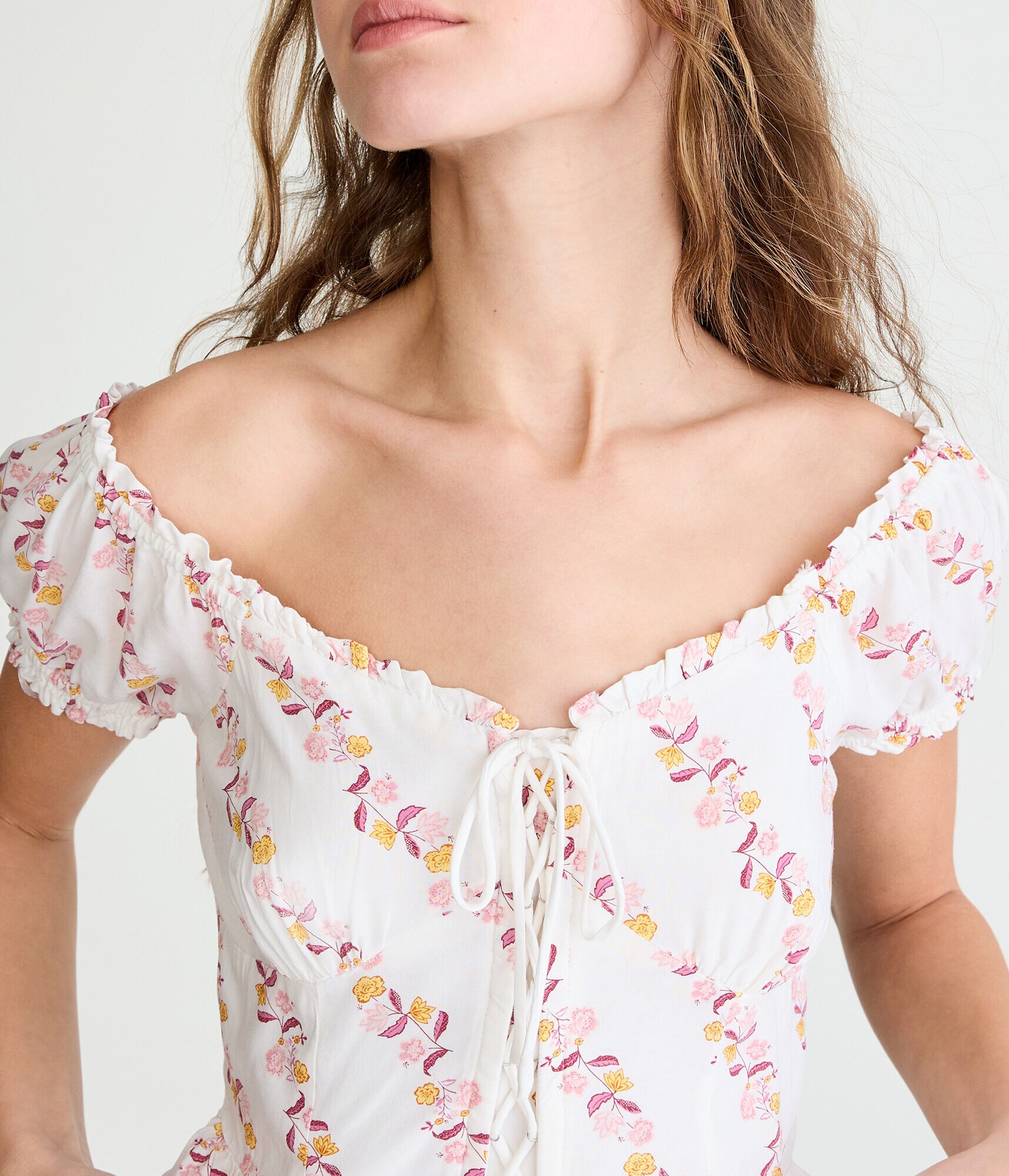 Floral Tie-Front Ruffled Crop Top