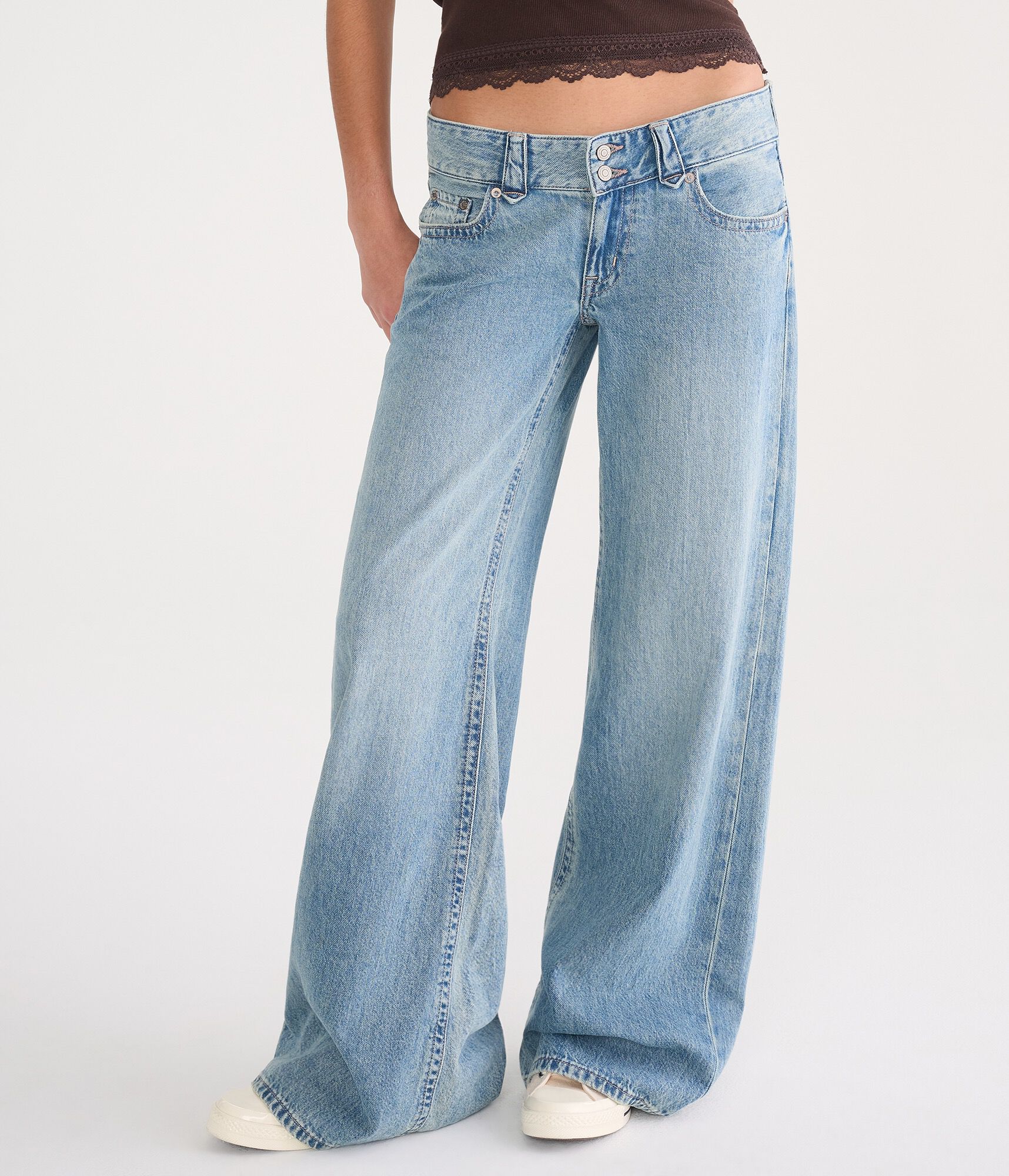 Super Low-Rise Ultra Wide Leg Jean