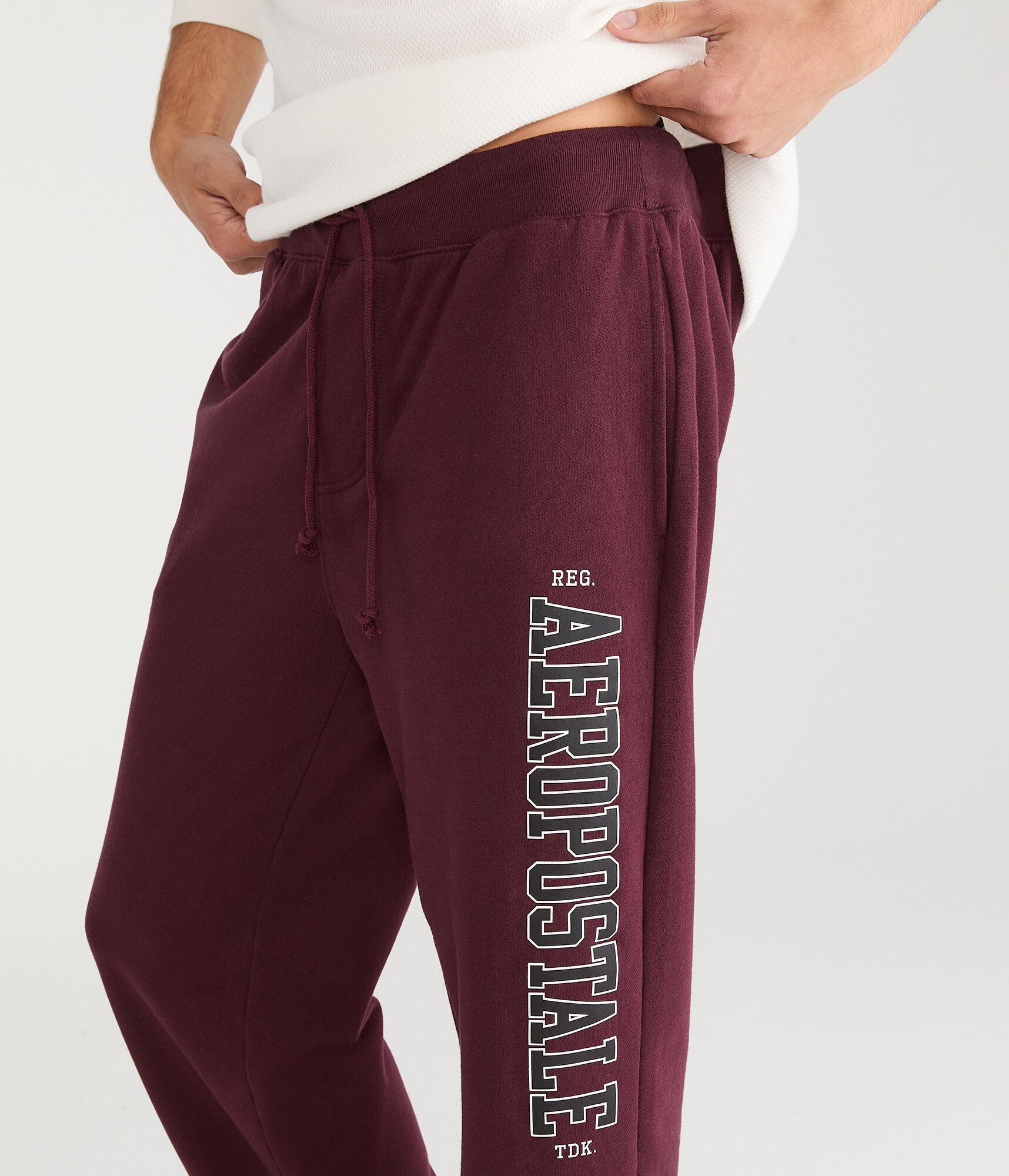 Vertical Aeropostale Jogger Sweatpants