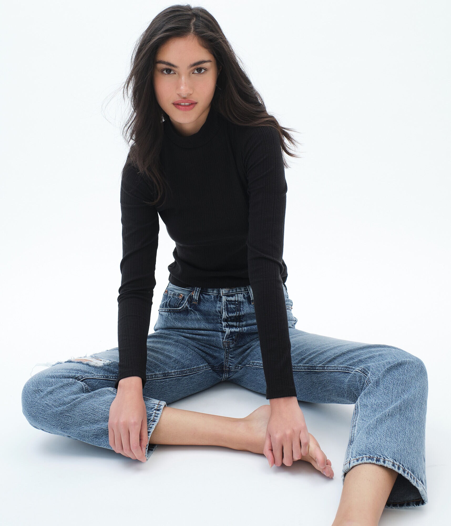 Long Sleeve Ribbed Mock-Neck Tee