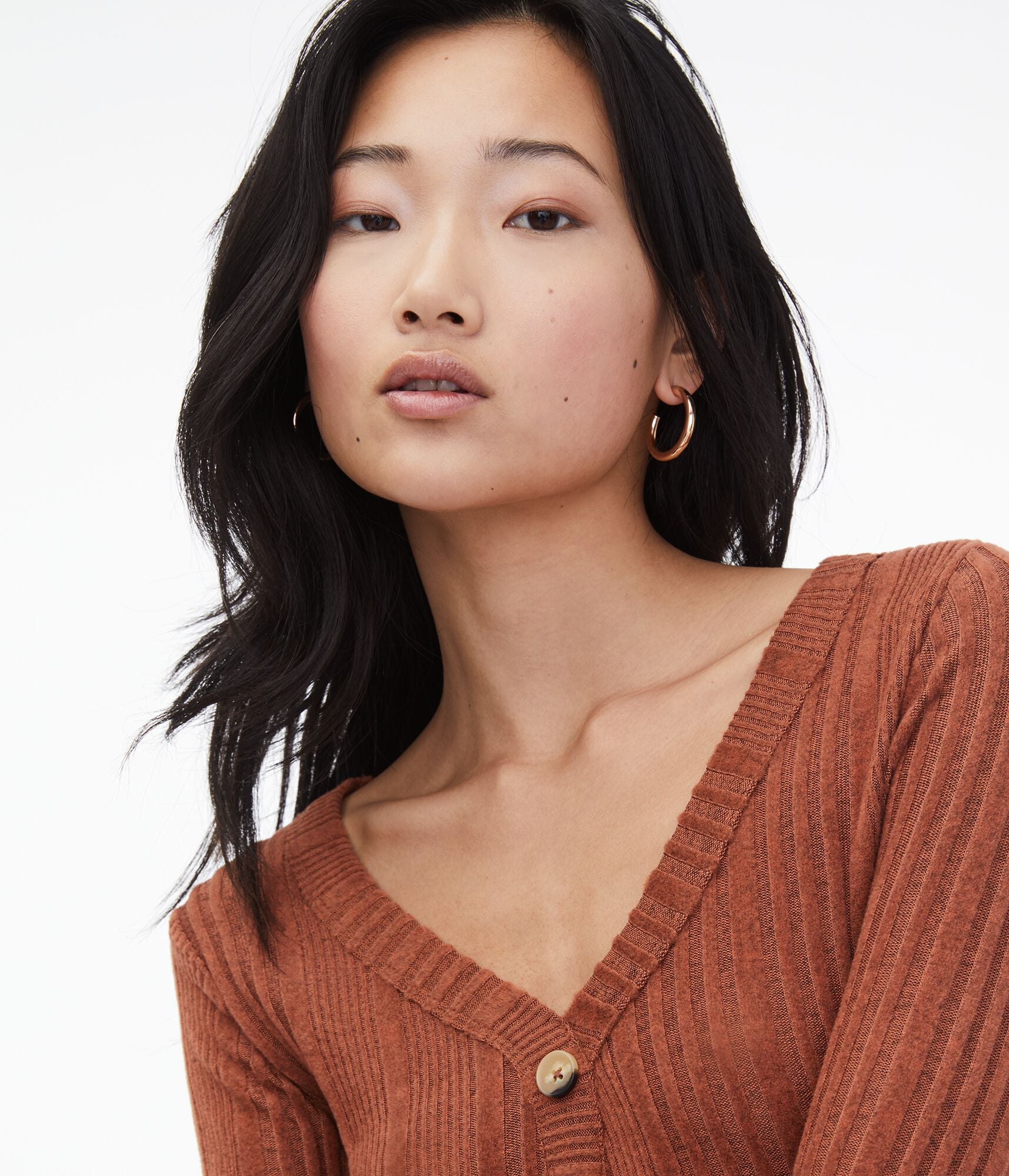 Long Sleeve Buttoned V-Neck Top