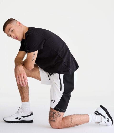 Aero MVMNT Tech Fleece Colorblock Shorts 7"