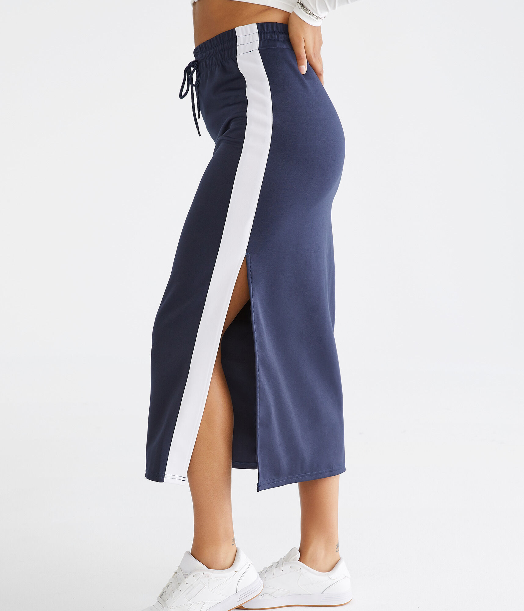 Sporty Drawstring Maxi Skirt