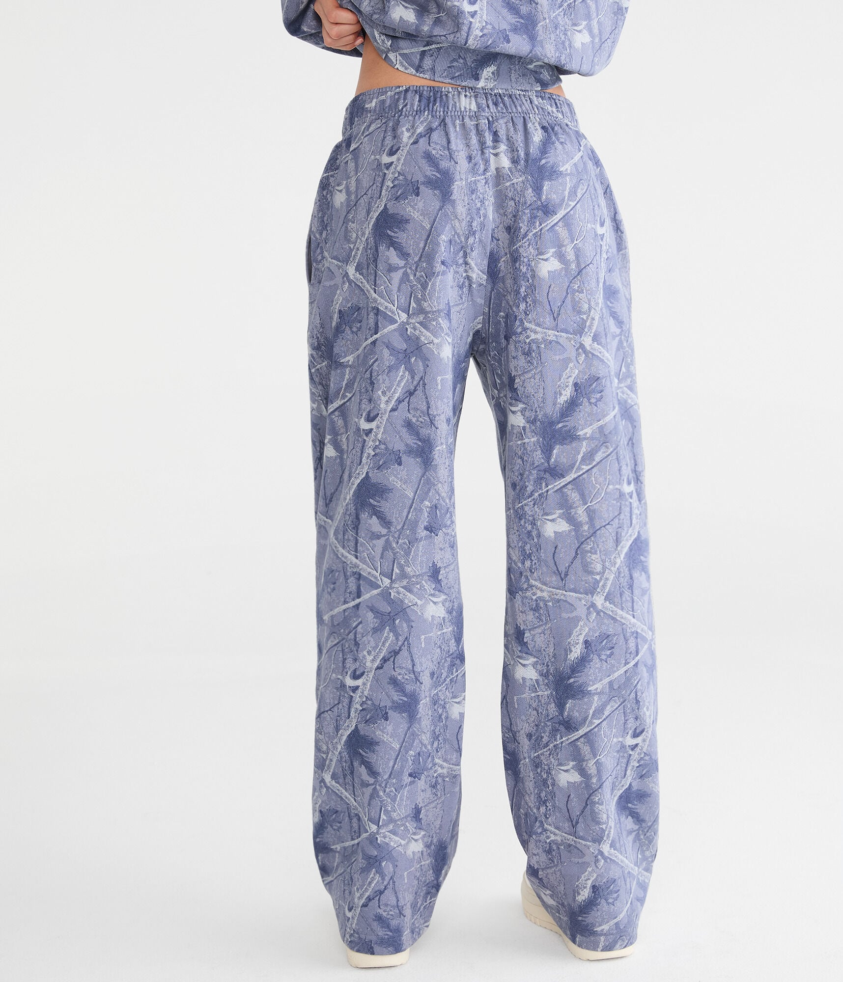 Cloud Soft Forest Camo High-Waisted Straight Leg Sweatpants