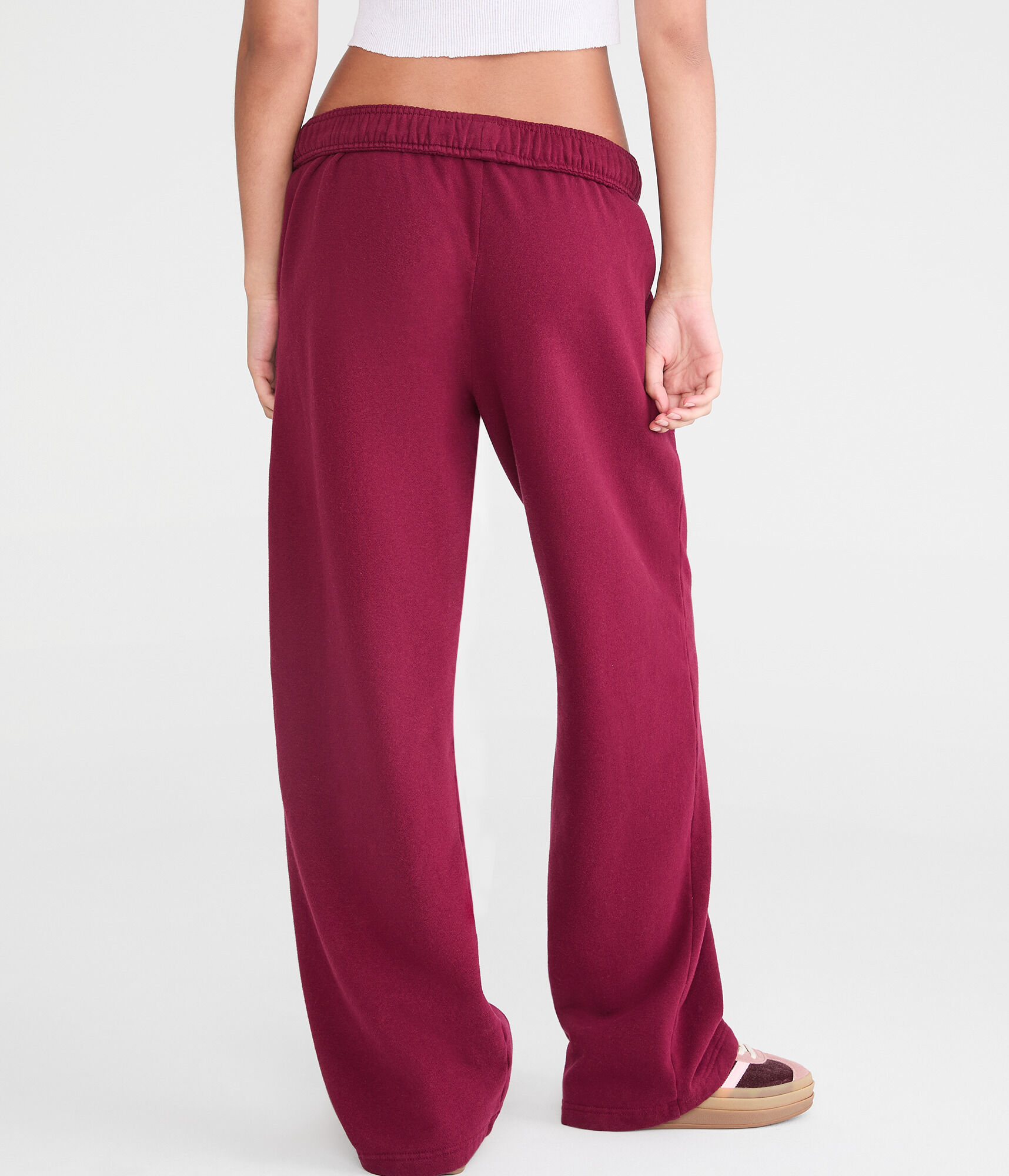 Cloud Soft Mid-Rise Straight Leg Sweatpants