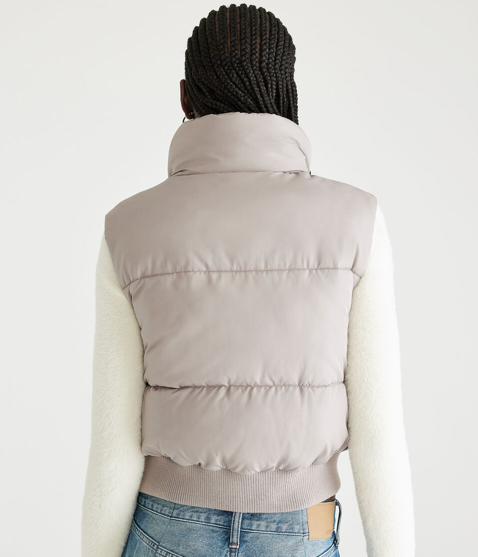 Lightweight Cropped Puffer Vest