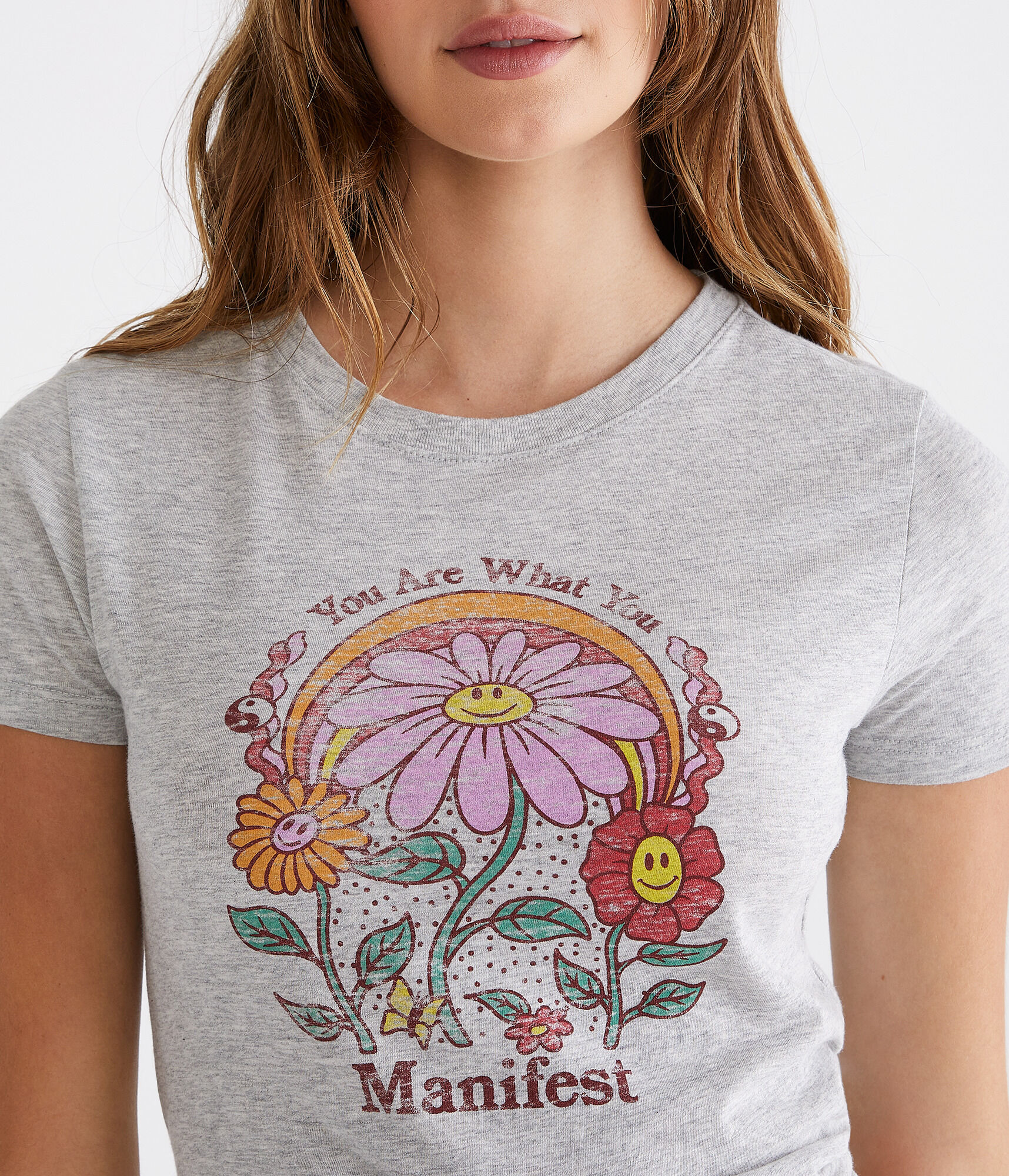 Manifest Daisies Graphic Tee