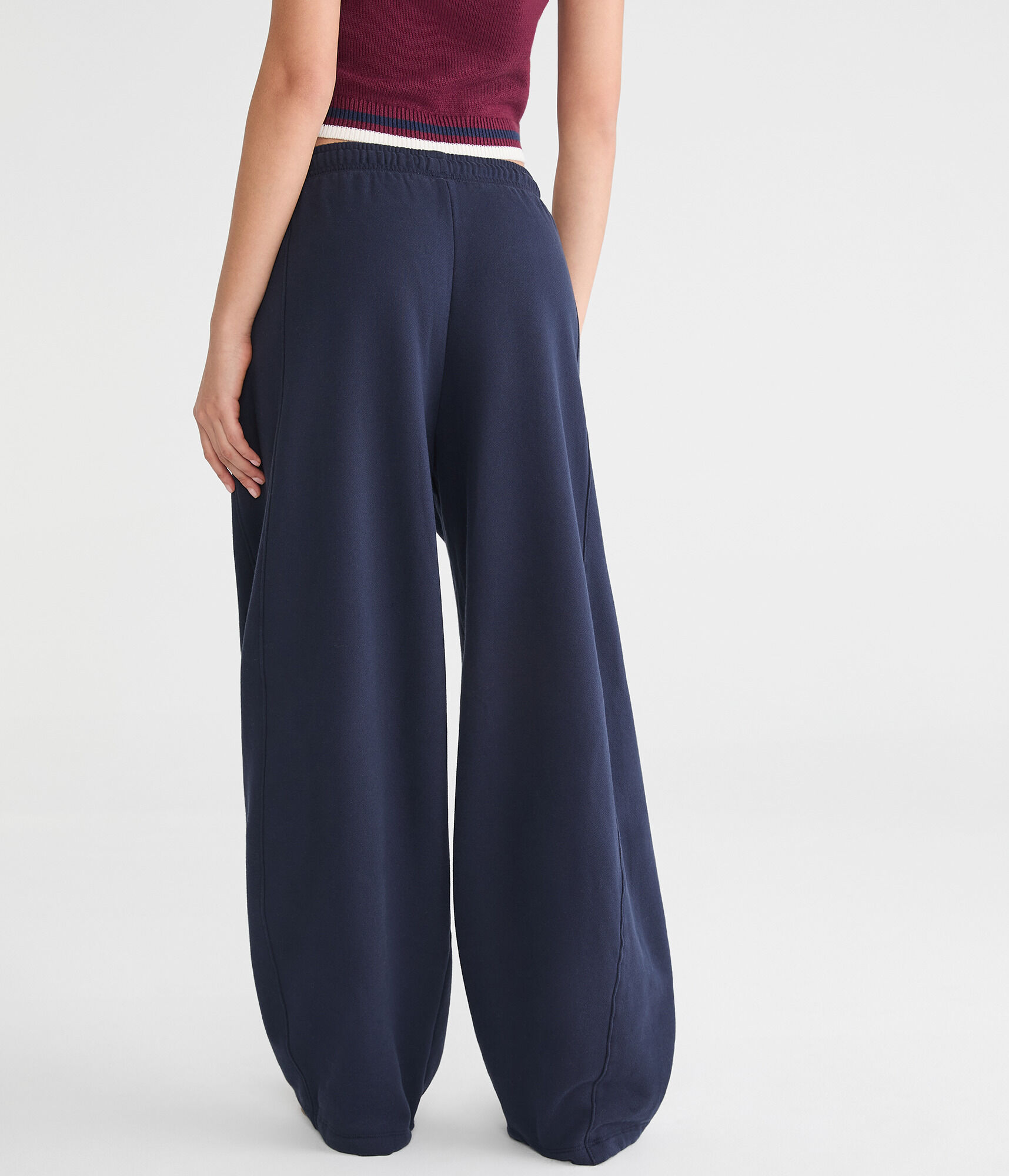 Cloud Soft Star Barrel Leg Sweatpants