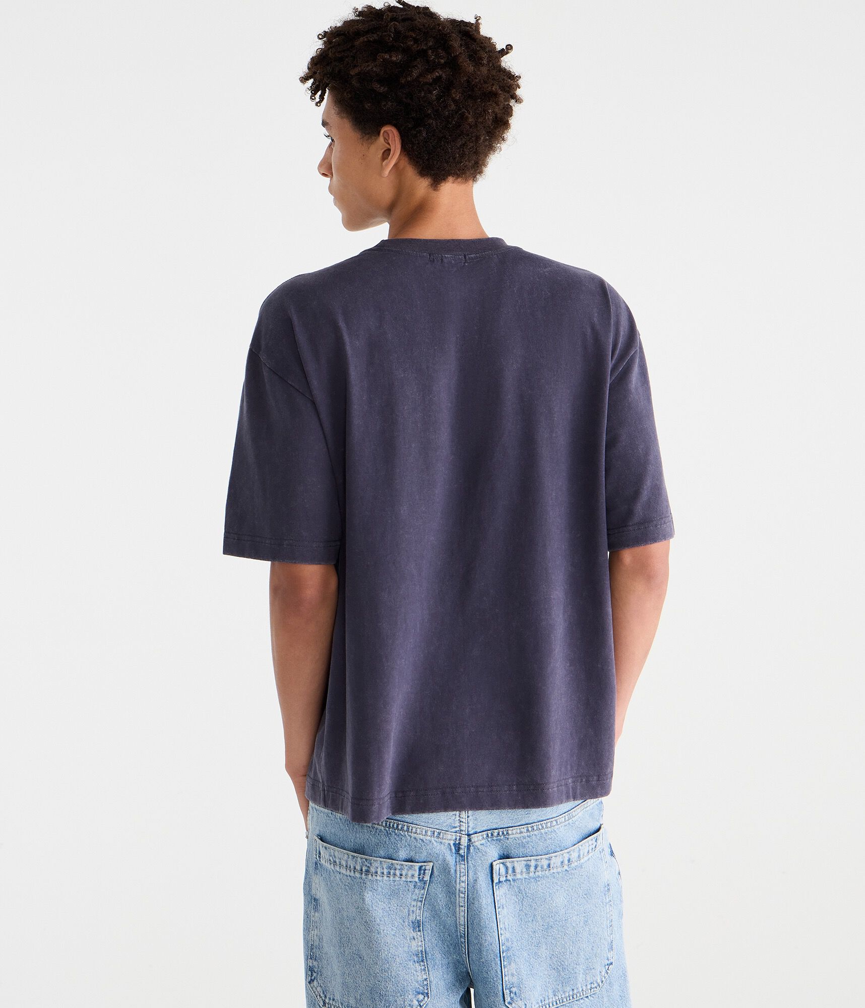 Von Dutch Echo Appliqu&eacute; Graphic Tee