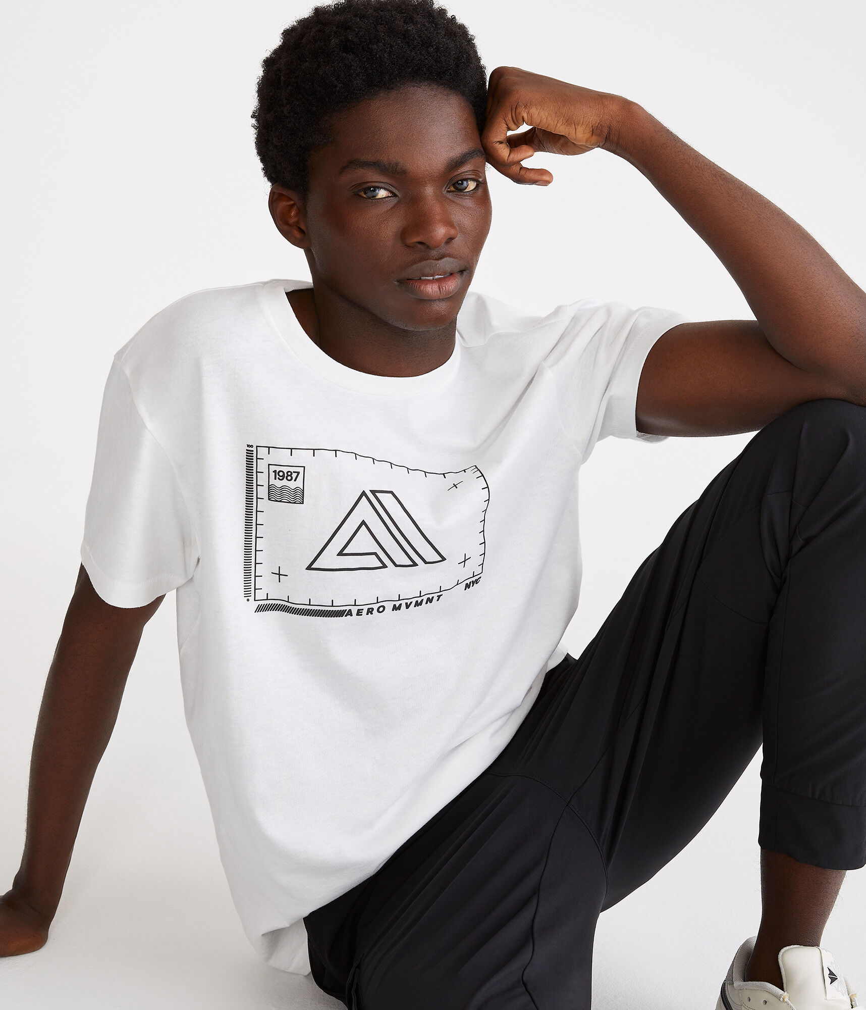 Aero MVMNT Hatch Mark Box Graphic Tee