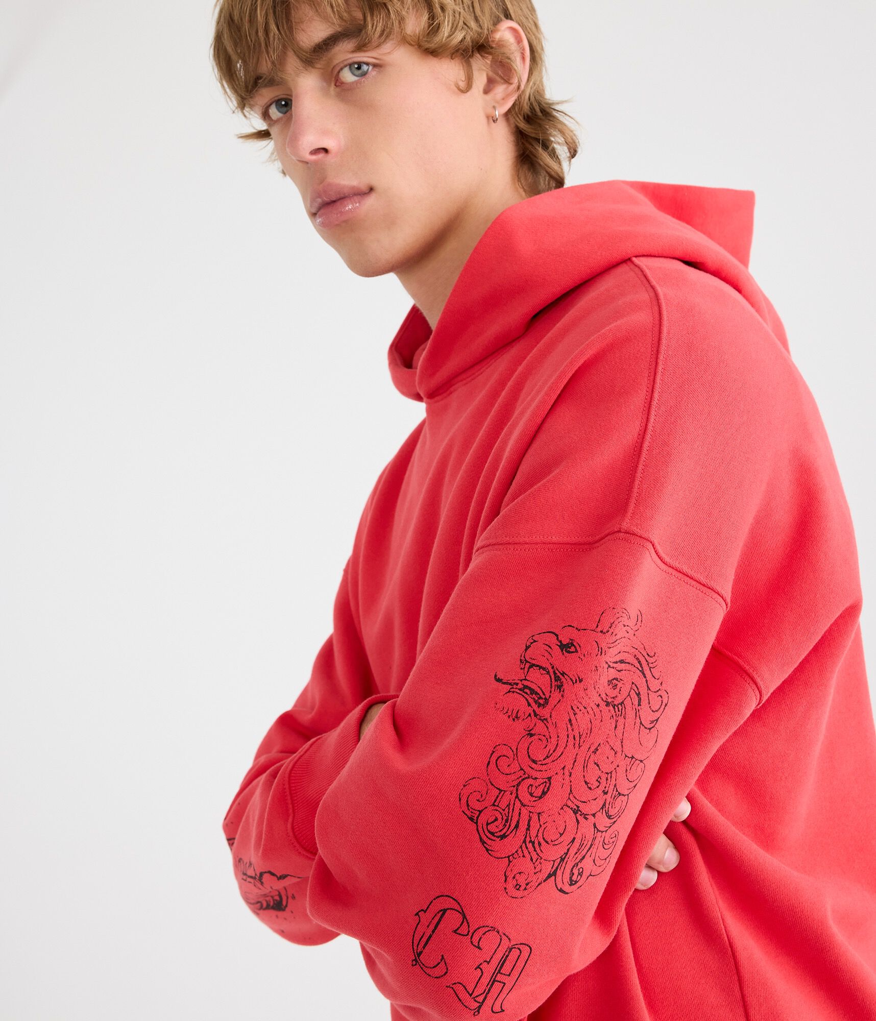 Lion Crest Boxy Pullover Hoodie