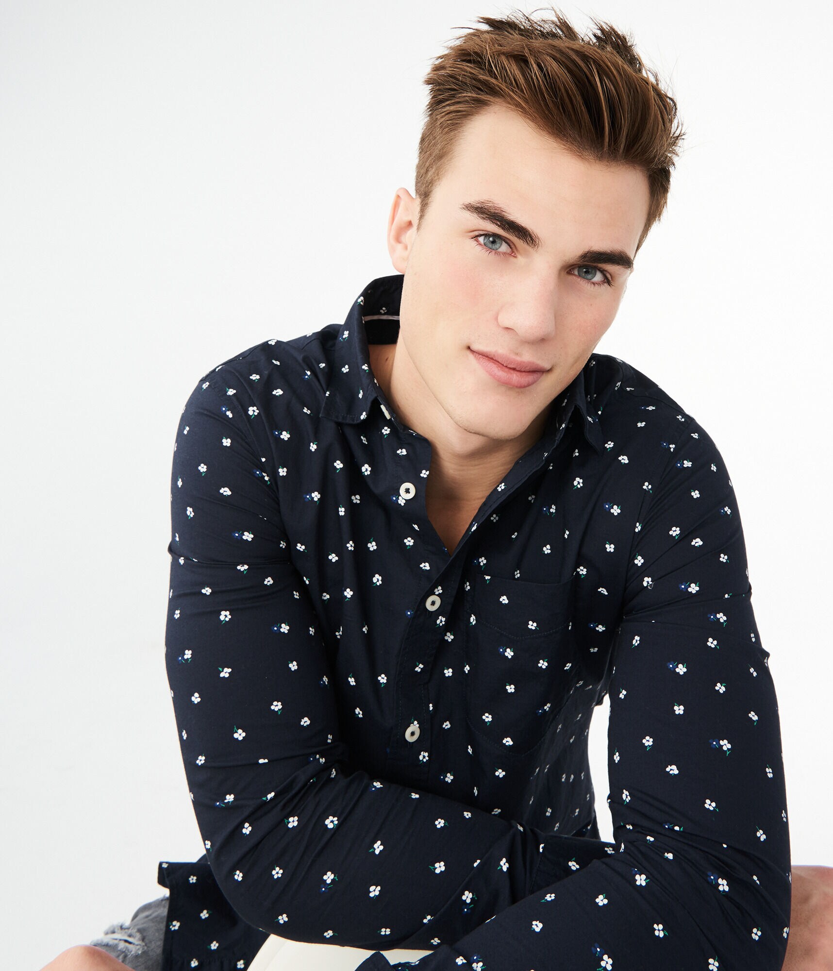 Long Sleeve Geo Floral Woven Shirt