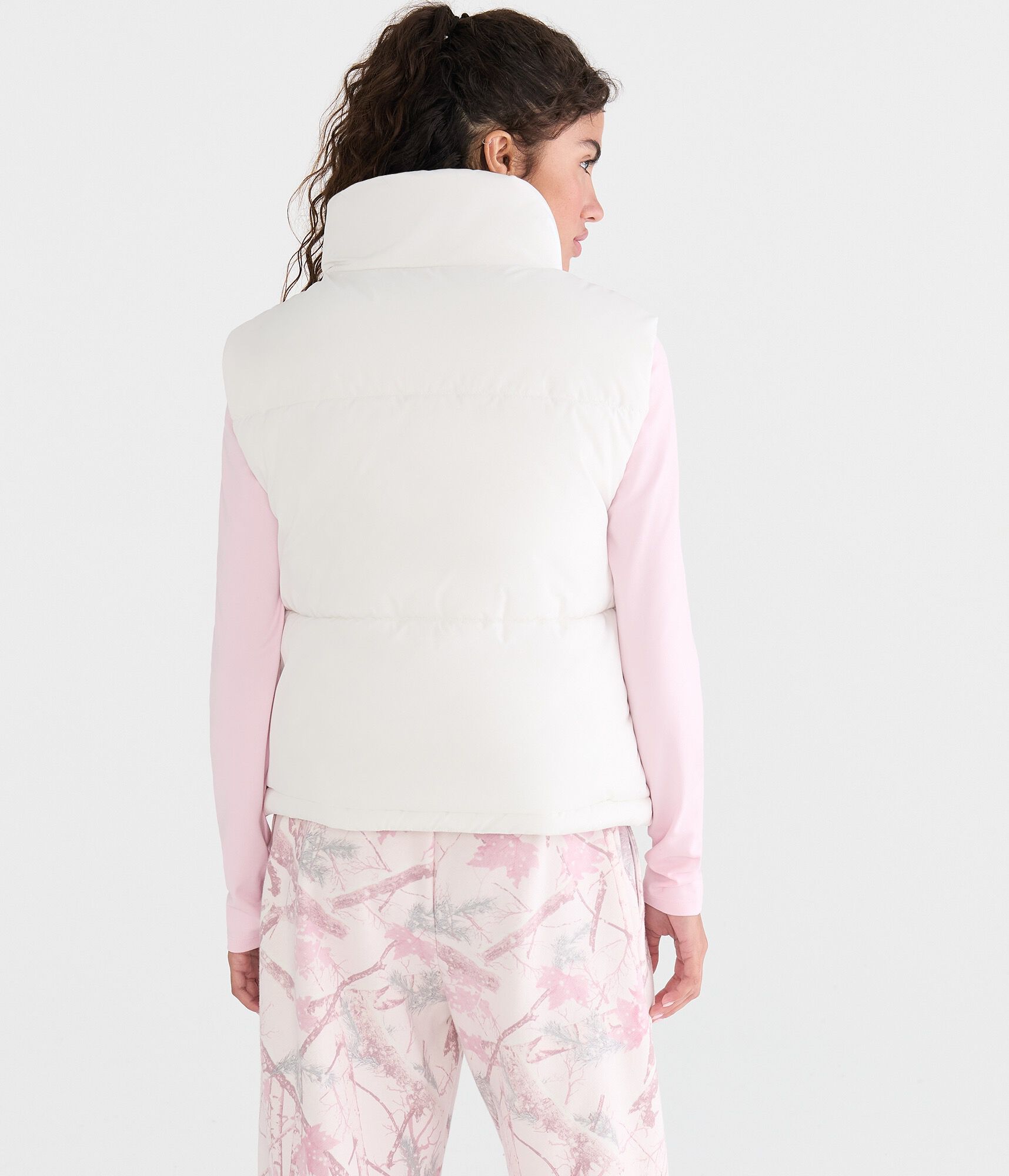 Lightweight Quilted Puffer Vest