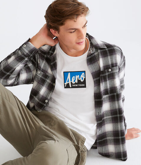 Aero New York Box Logo Appliqué Graphic Tee Aero New York Box Logo Appliqué Graphic Tee