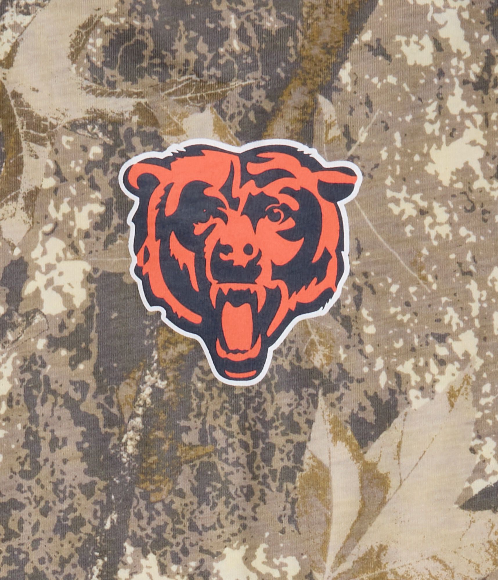 Chicago Bears Forest Camo Relaxed Graphic Tee