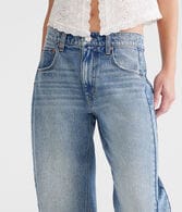 Mid-Rise Barrel Leg Jean