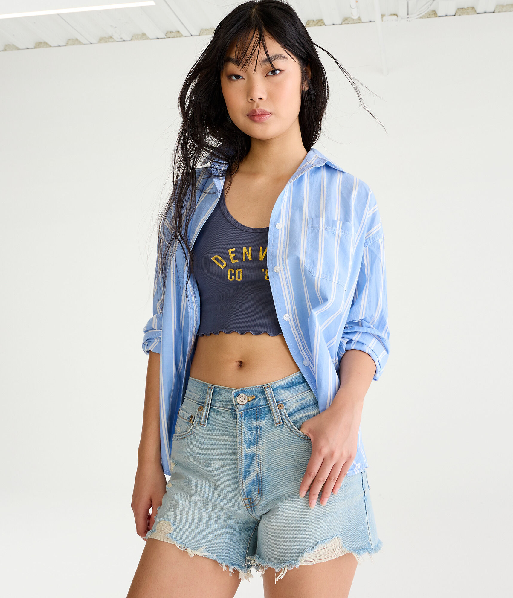 90s High-Waisted Denim Cutoff Shorts