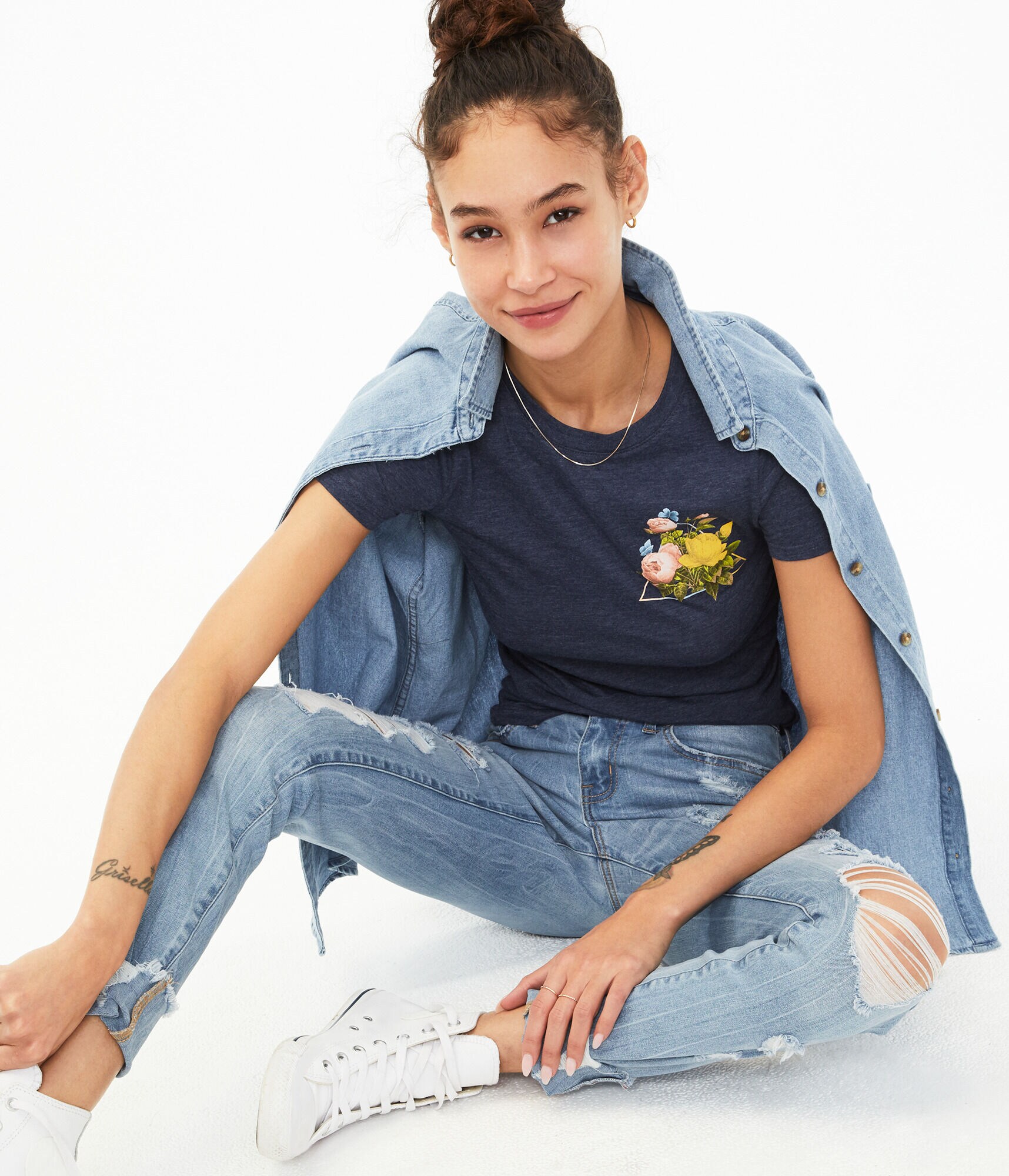 Triangle Bouquet Graphic Tee