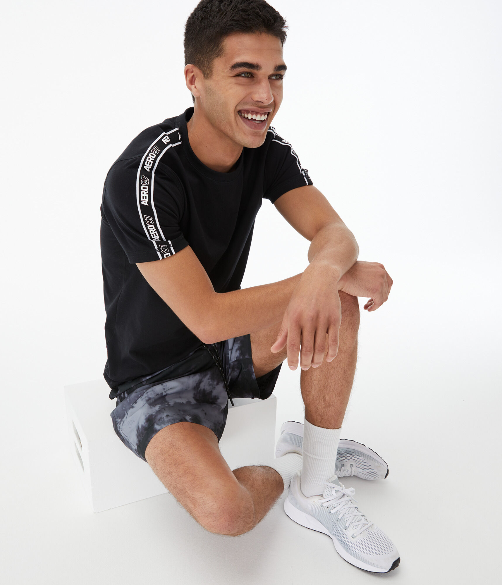 Logo Sleeve Tape Stretch Crew Tee