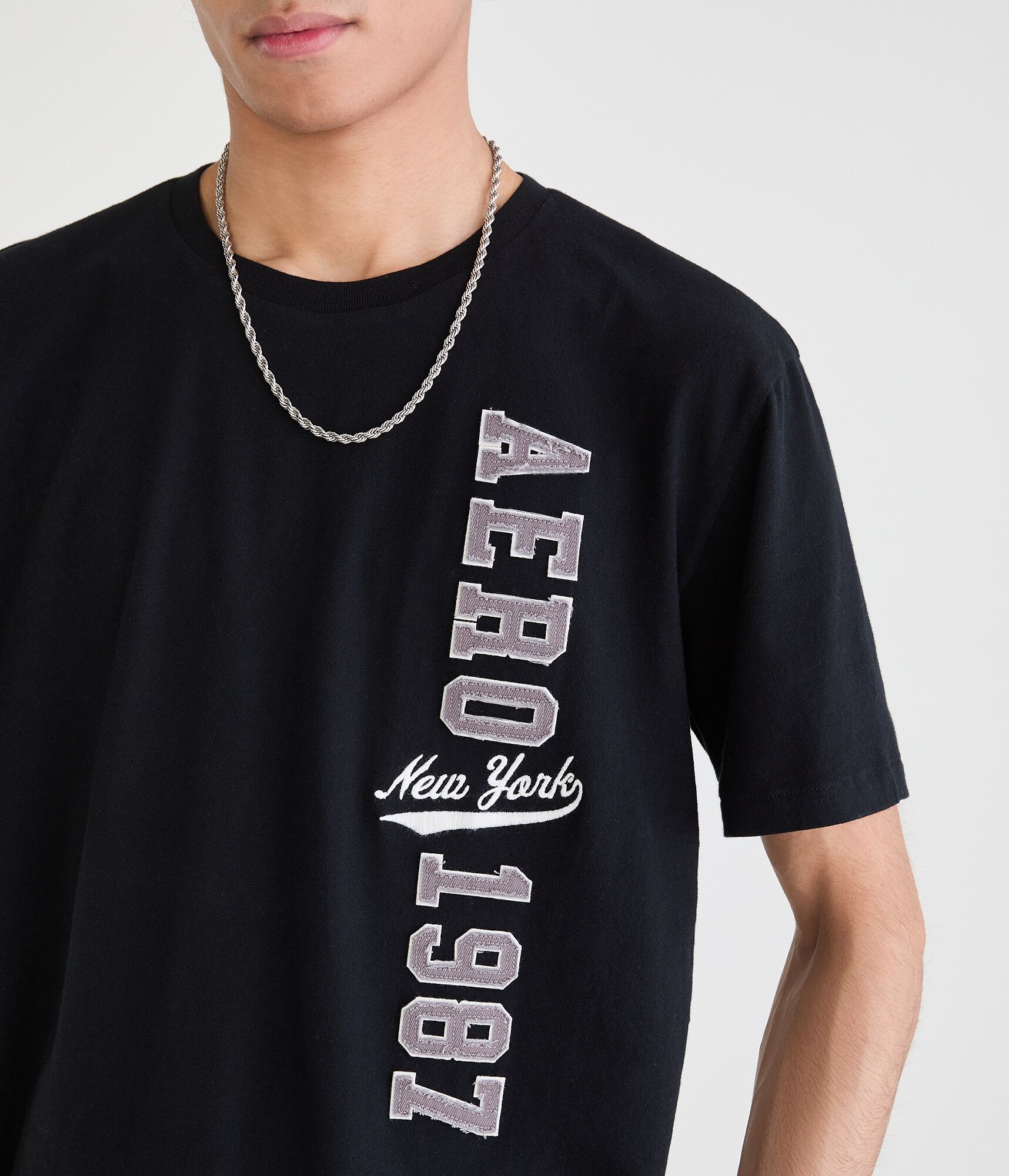 Aero New York 1987 Appliqu&eacute; Graphic Tee