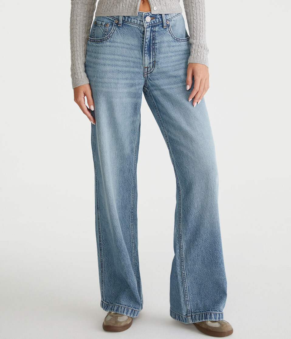 Low-Rise Baggy Wide Leg Carpenter Jean