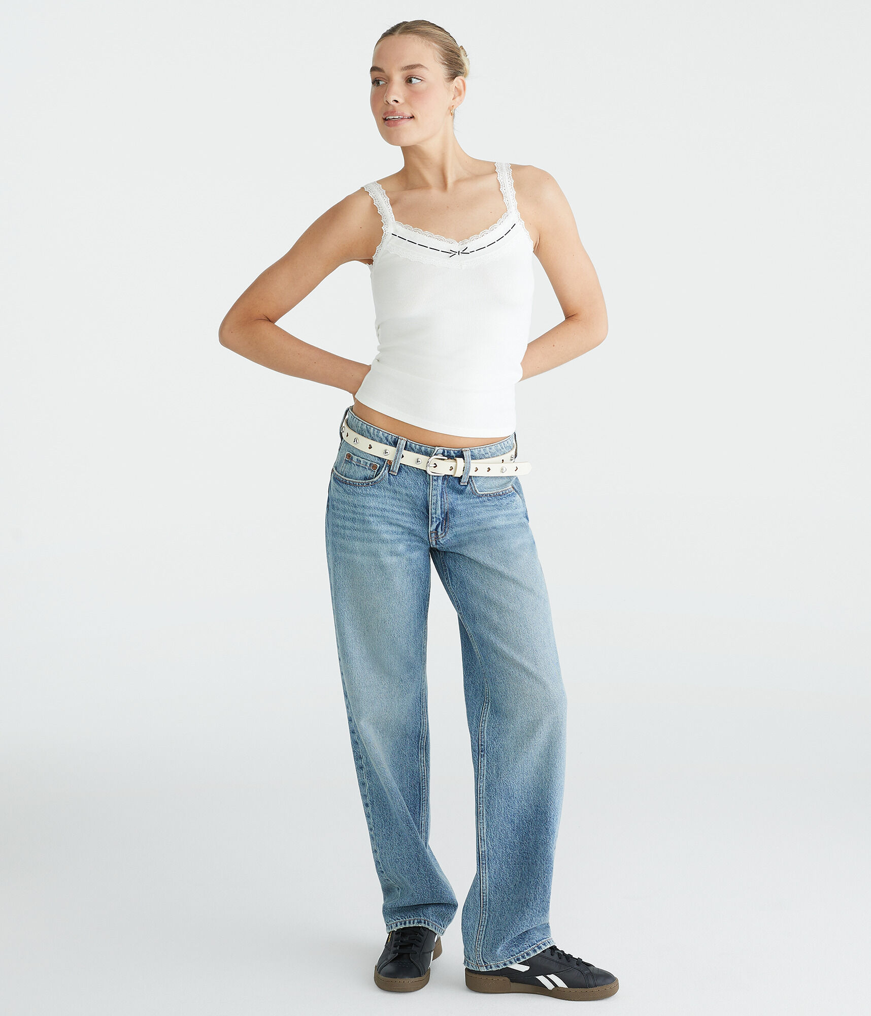 Low-Rise Baggy Jean
