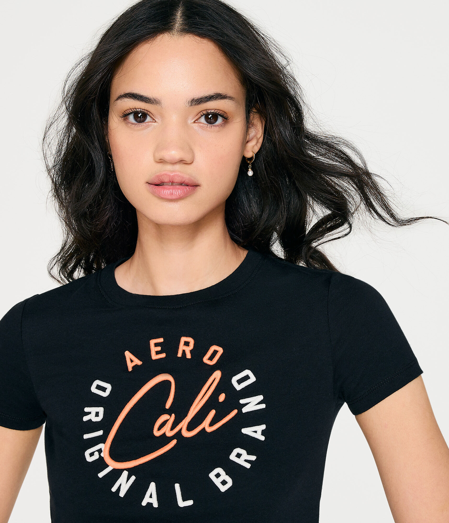 Aero Cali Circle Graphic Tee