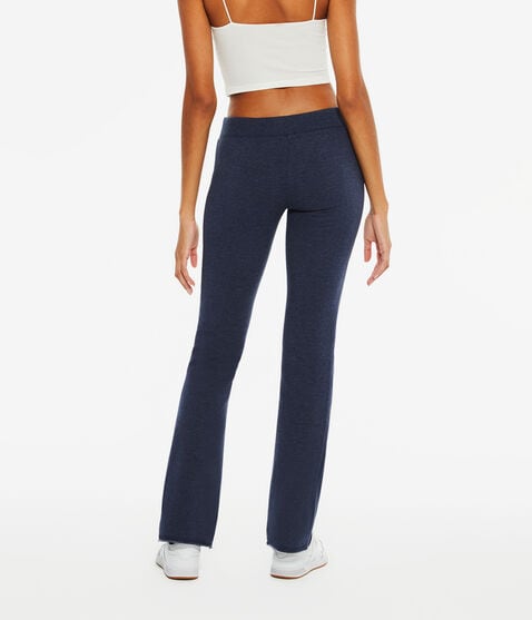 Aeropostale Low-Rise Fit & Flare Sweatpants Aeropostale Low-Rise Fit & Flare Sweatpants