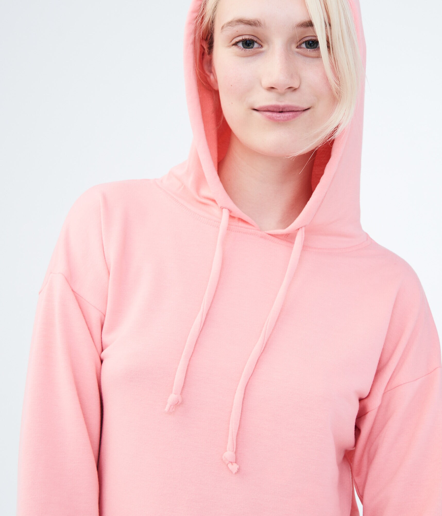 LLD Solid Cutout-Back Pullover Hoodie