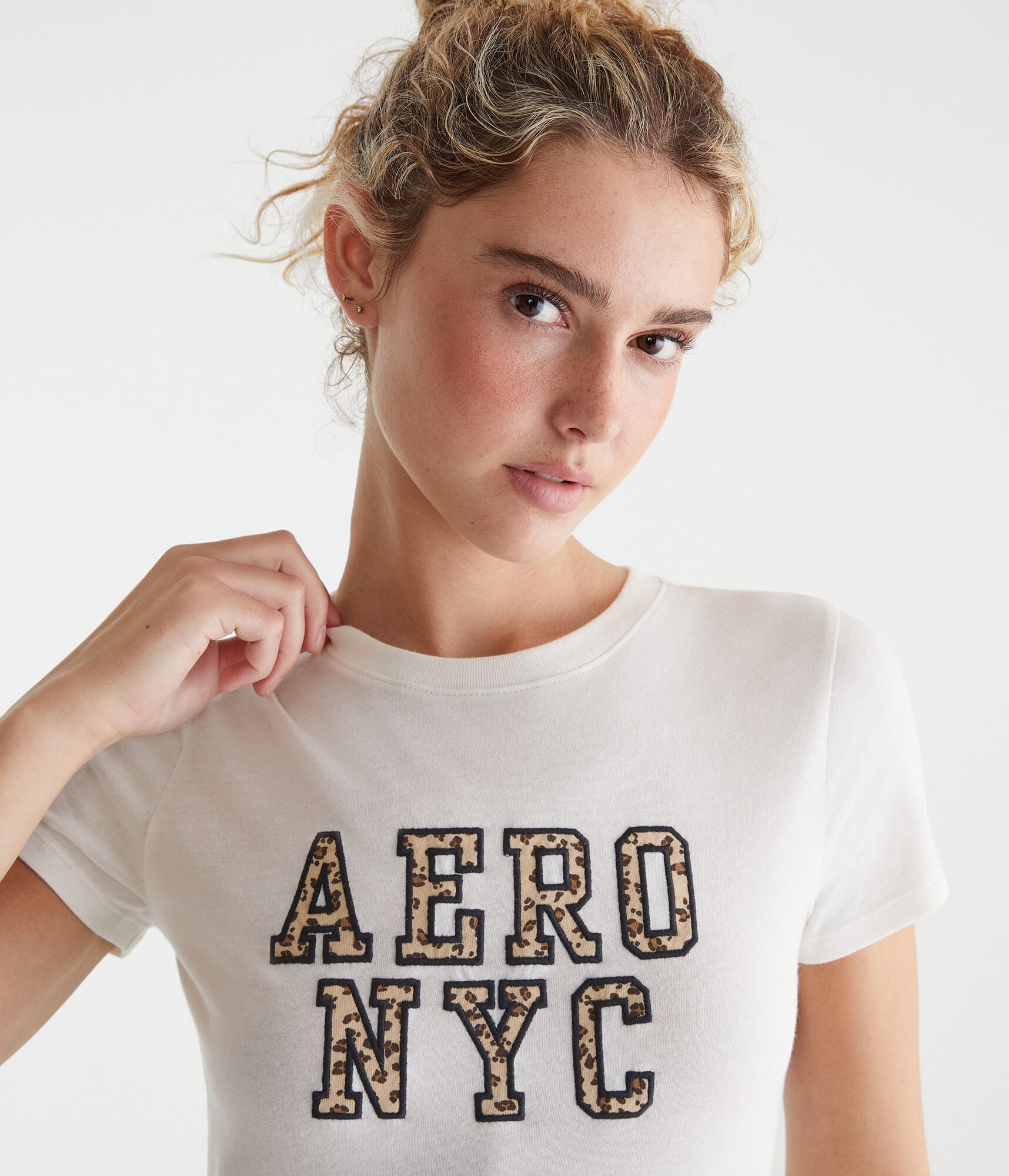 Aero NYC Appliqué Graphic Tee