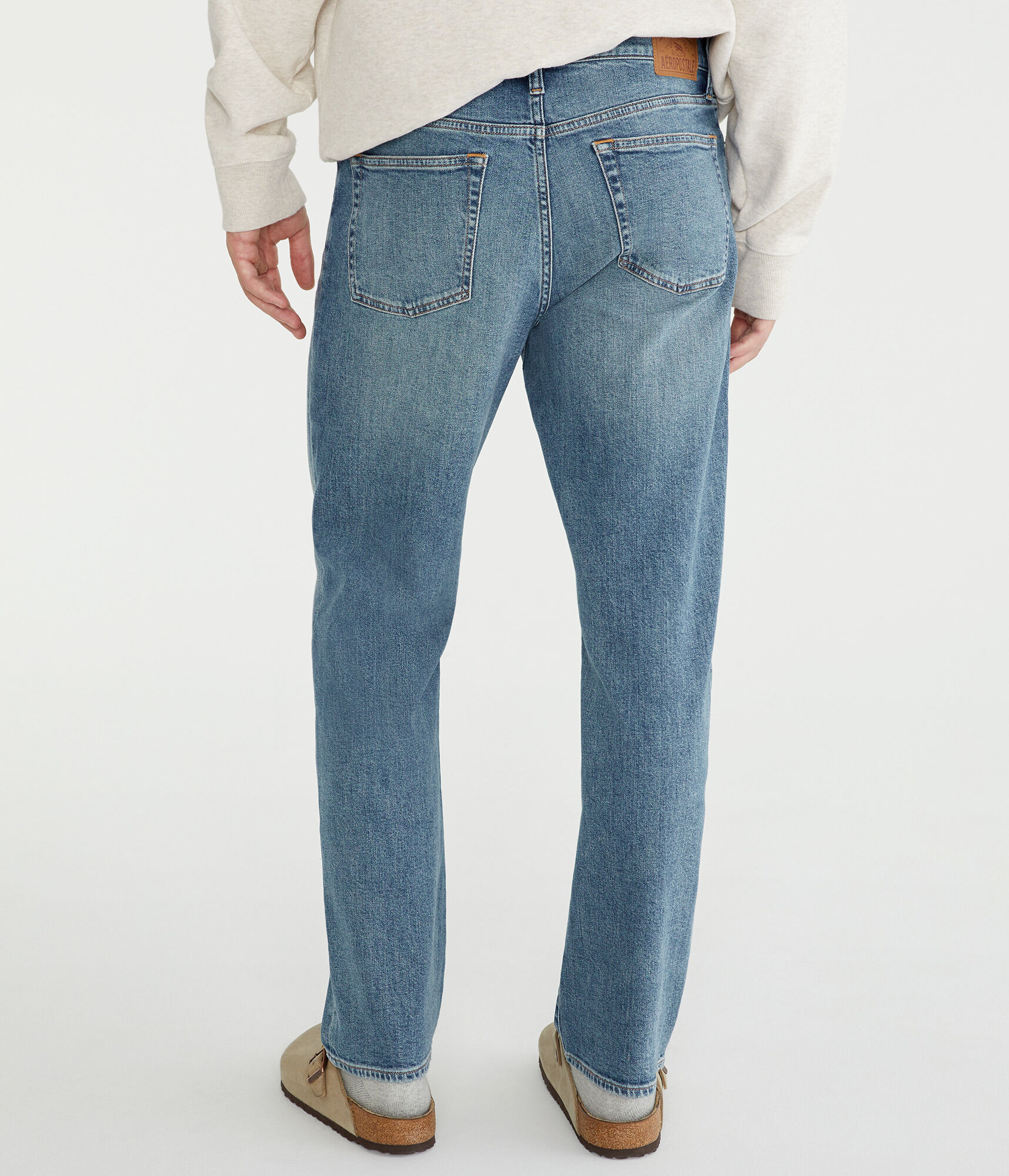 Loose Straight Jean