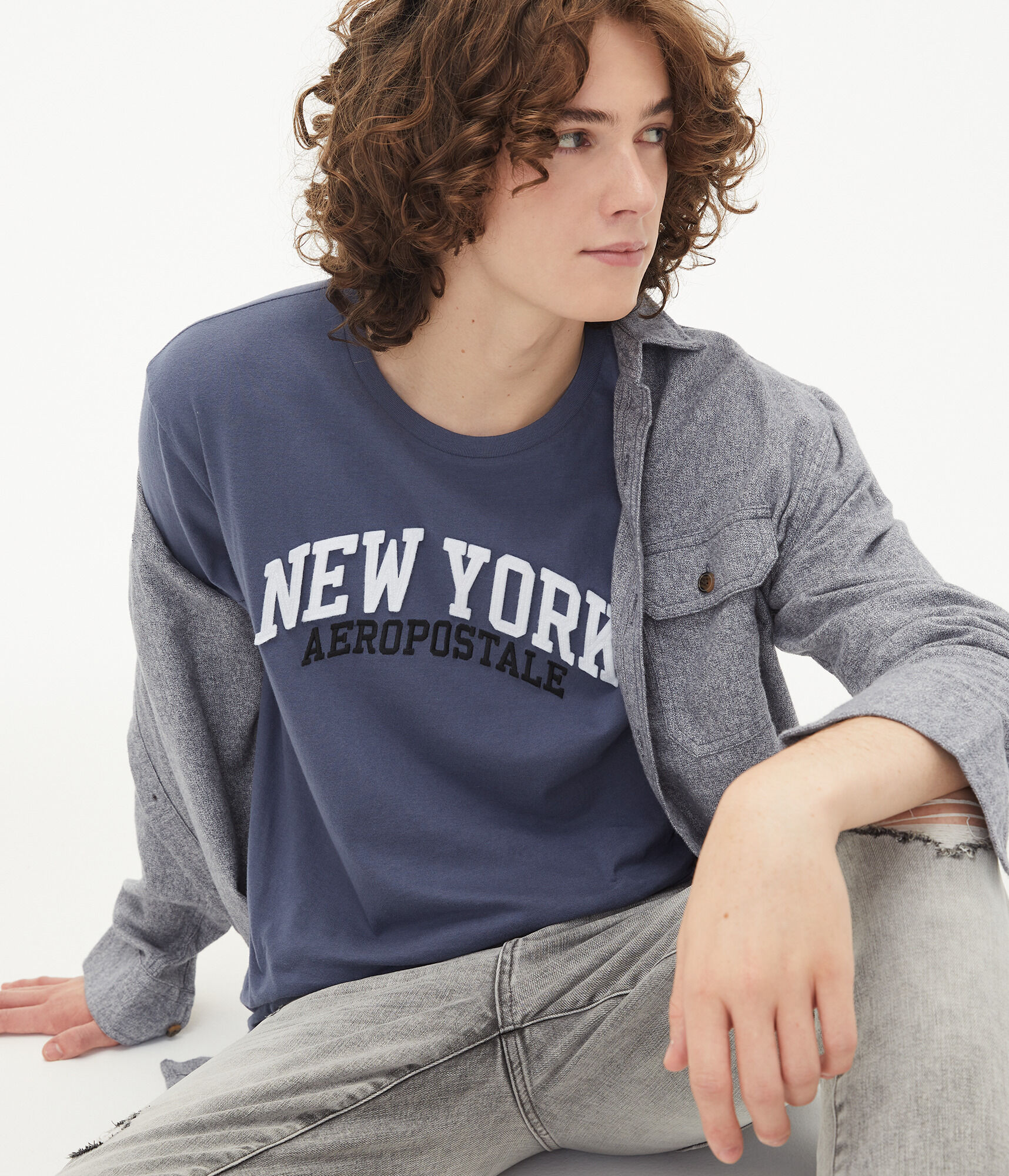 New York Aeropostale Logo Appliqu&eacute; Graphic Tee