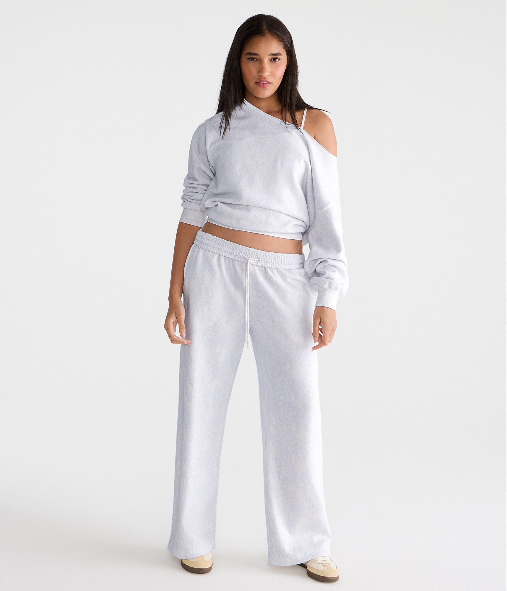 Cloud Soft Snake Print Oversized Off-The-Shoulder Sweatshirt