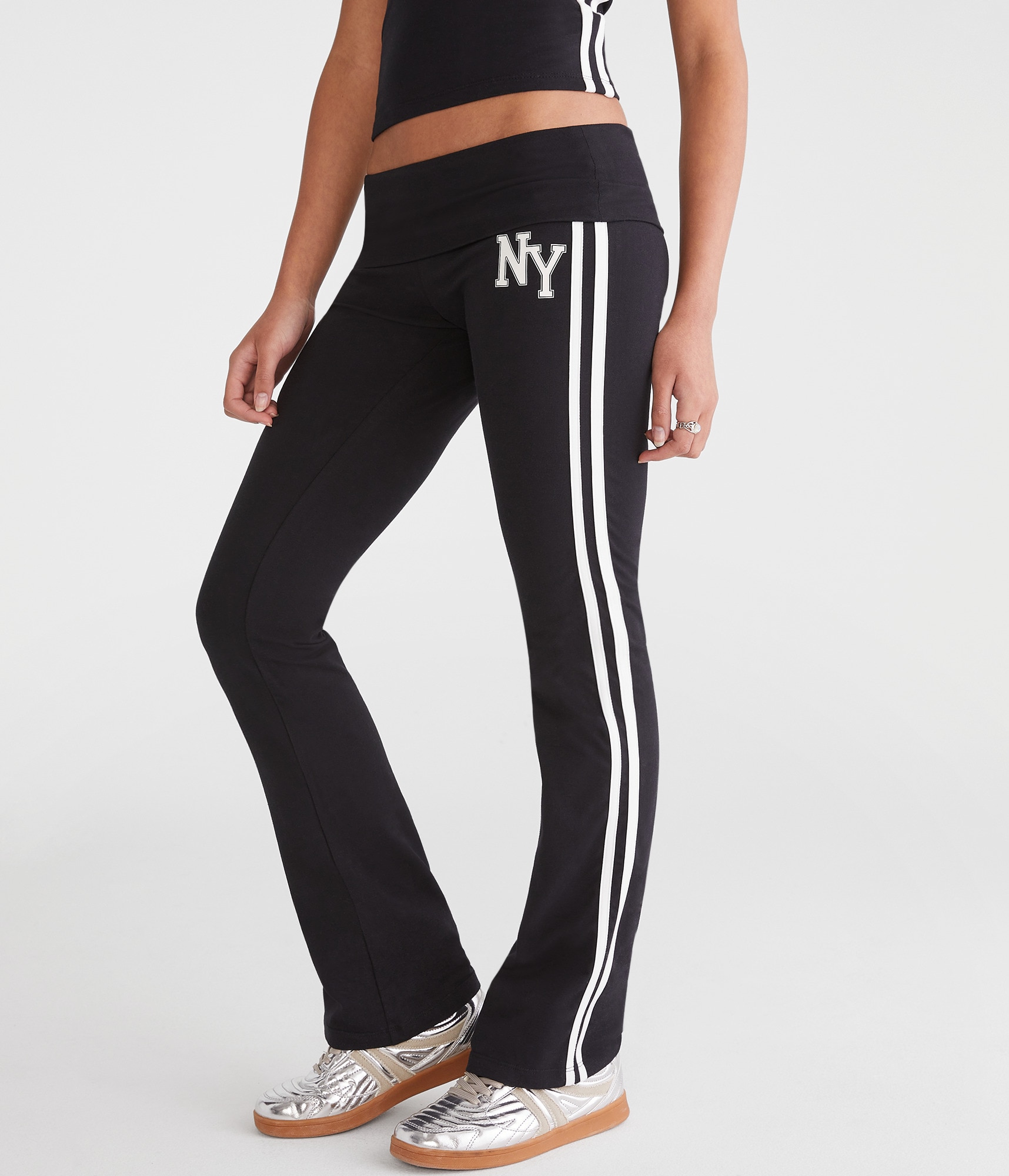 ◆GLOWNY◆ 247 DAY SNUG FLARE PANTS 2 Colors GY25PSPT007 3ad6a31a51a7dc949e0148afe83c3f