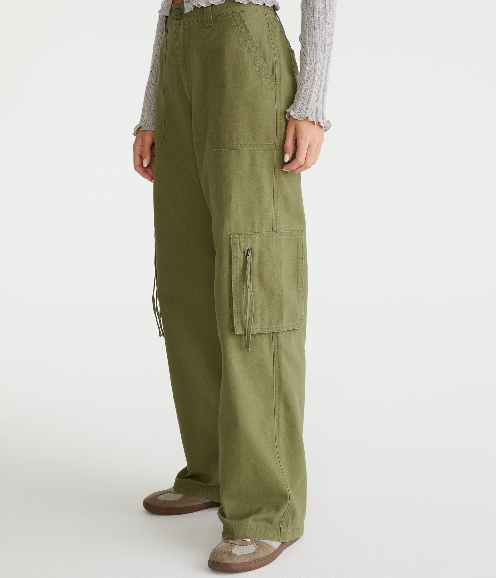 Mid-Rise Straight Utility Cargo Pants