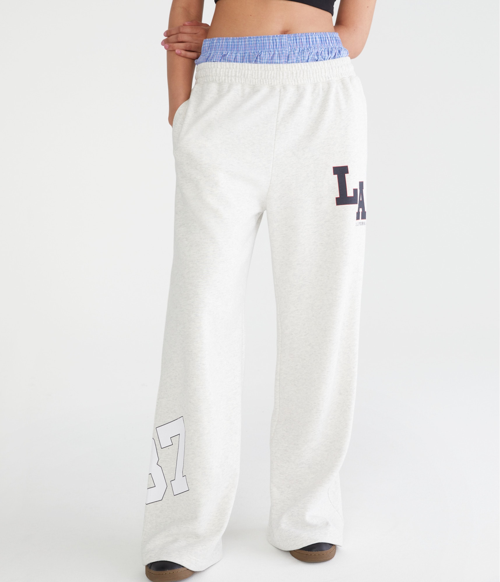 美品　BlueleaブルレアSideslit sweatpantsホワイト LA California Mid-Rise Wide Leg Sweatpants