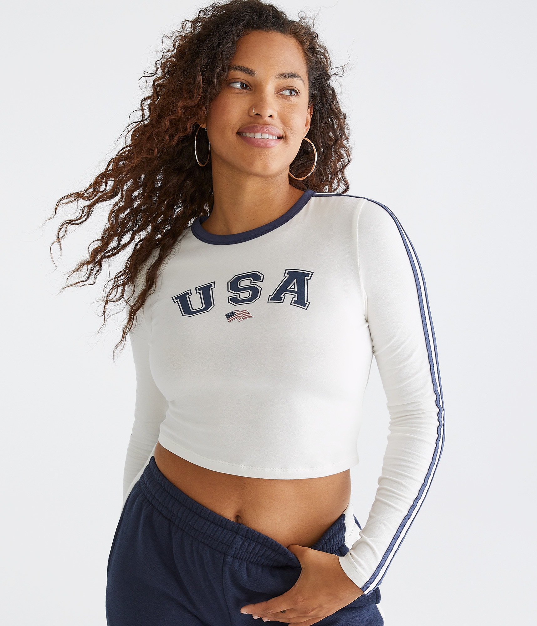 Long Sleeve Sporty Cropped Graphic Tee