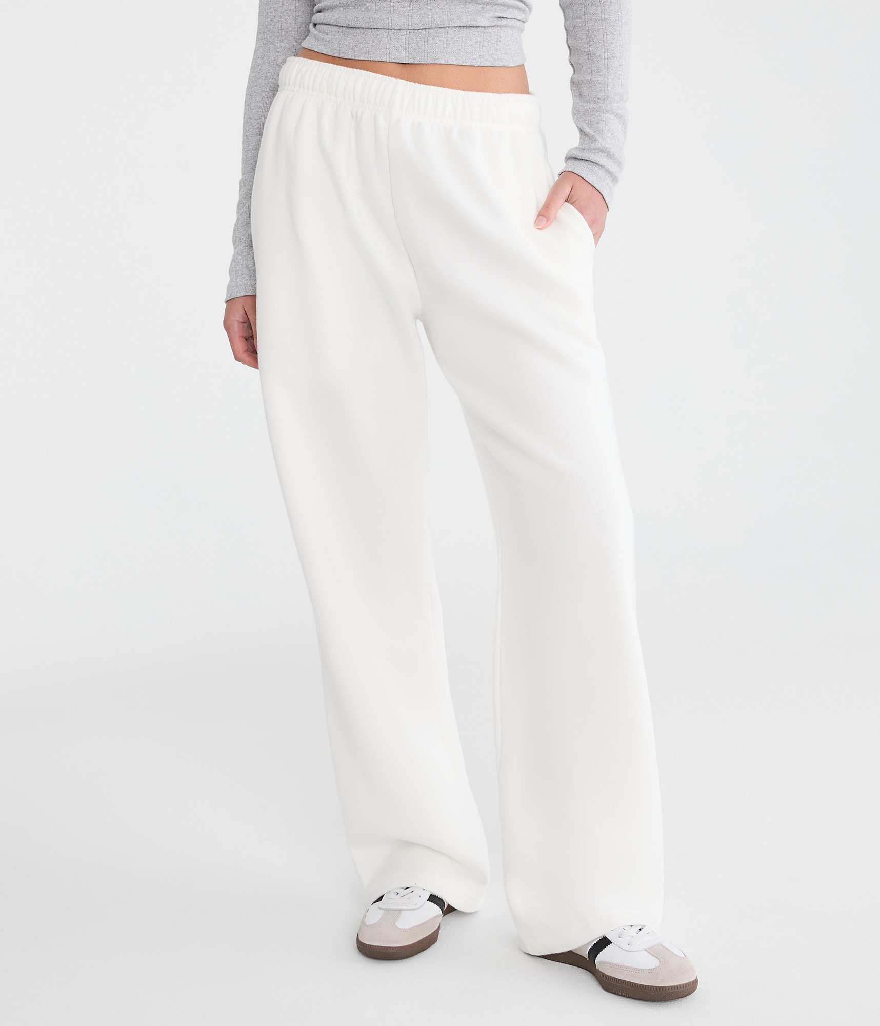 Mid-Rise Straight Leg Sweatpants
