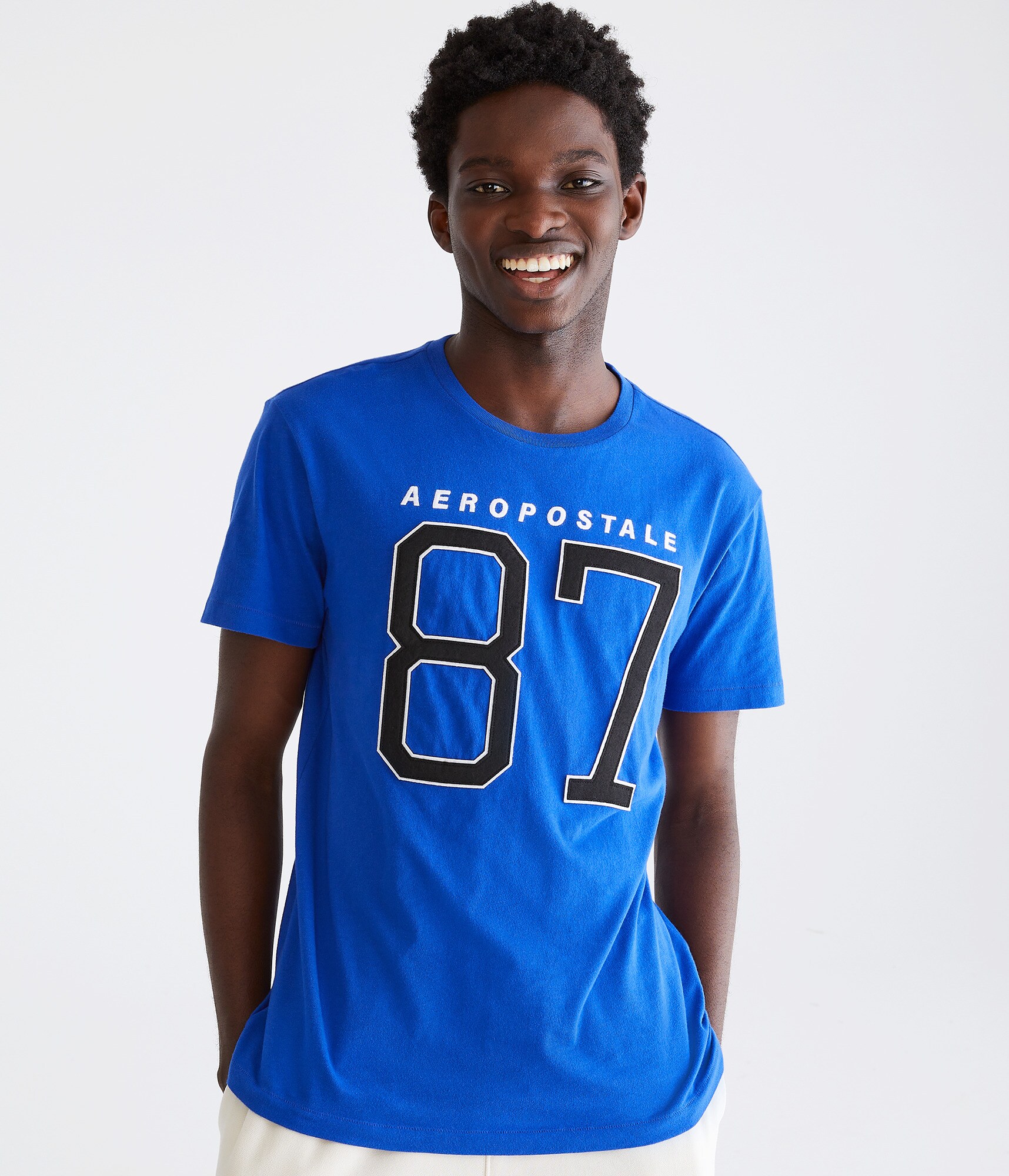 Aeropostale Large 87 Appliqué Graphic Tee