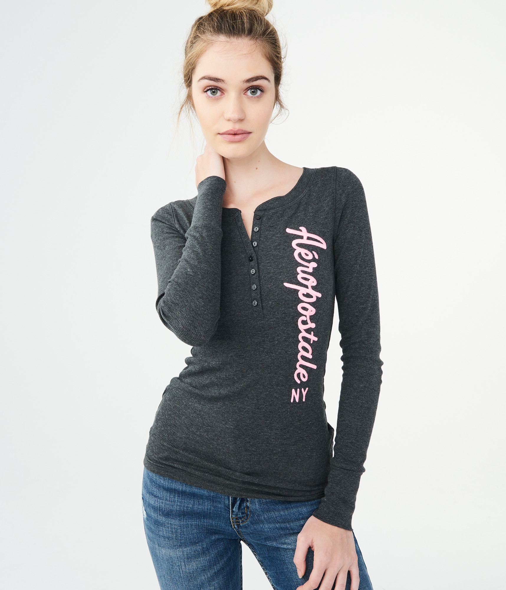 トップス Crepuscule / Aze Henly Neck Long Sleeve Long Sleeve Henley Tee - Branded – INTO THE AM