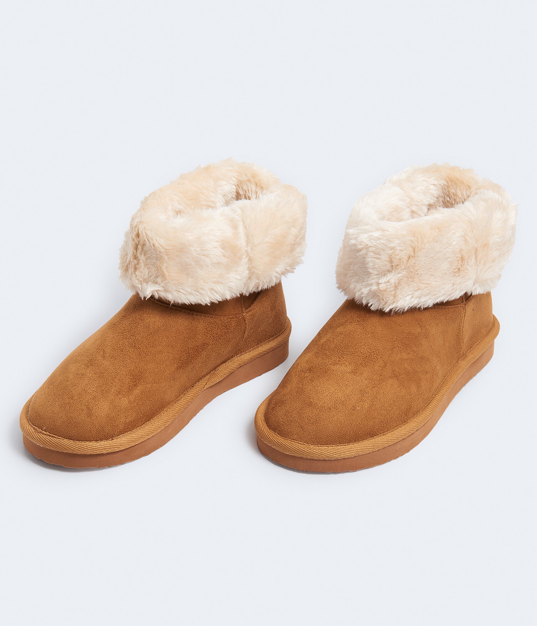 Cuffed Faux Suede Boots display picture 3