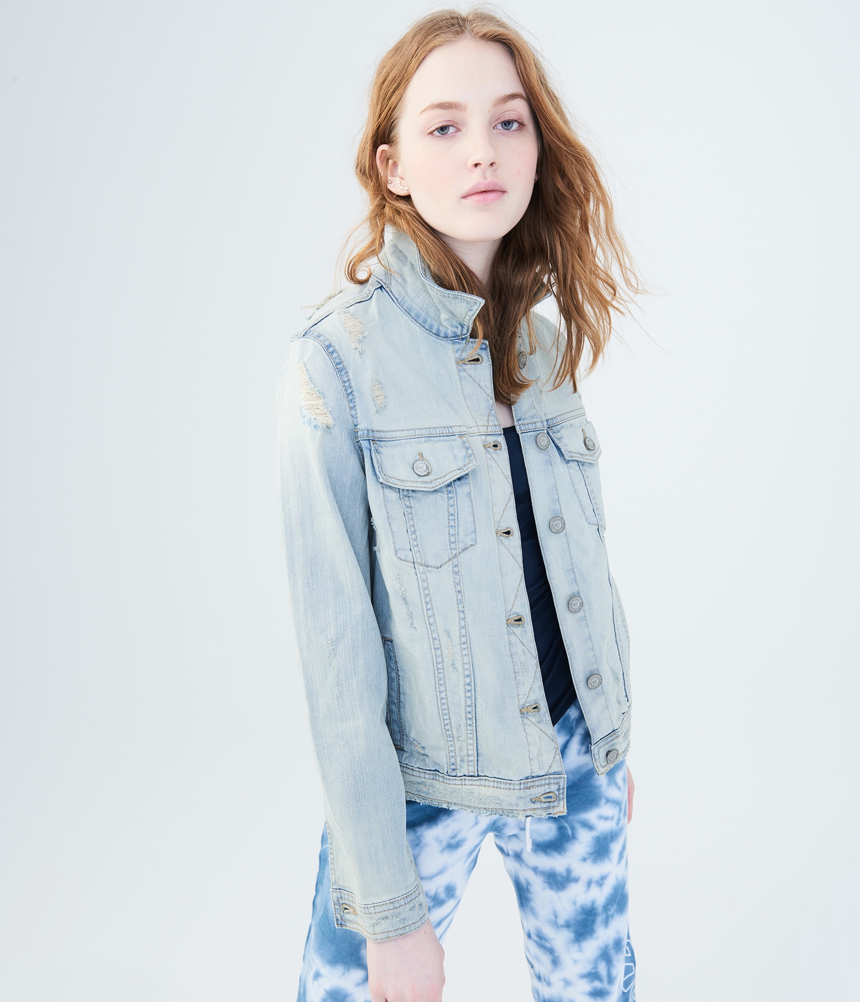 aeropostale light wash jeans