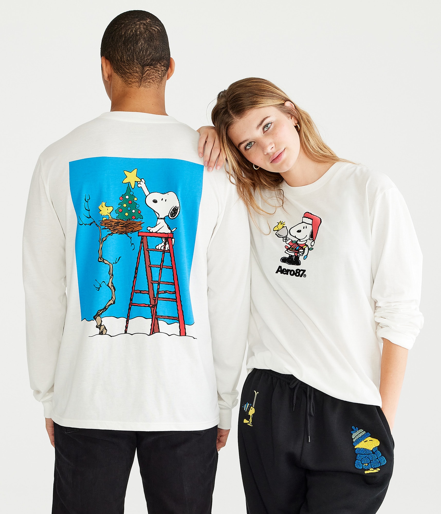 Peanuts® | Aéropostale Long Sleeve Santa Snoopy Graphic Tee